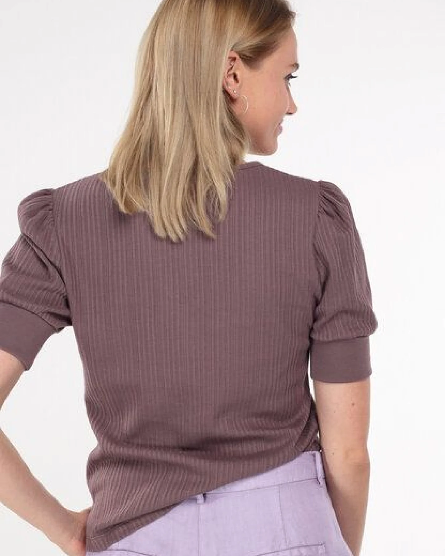 Alma & Lovis Blusenshirt aus feinem Rippen-Jersey – Ansicht 4