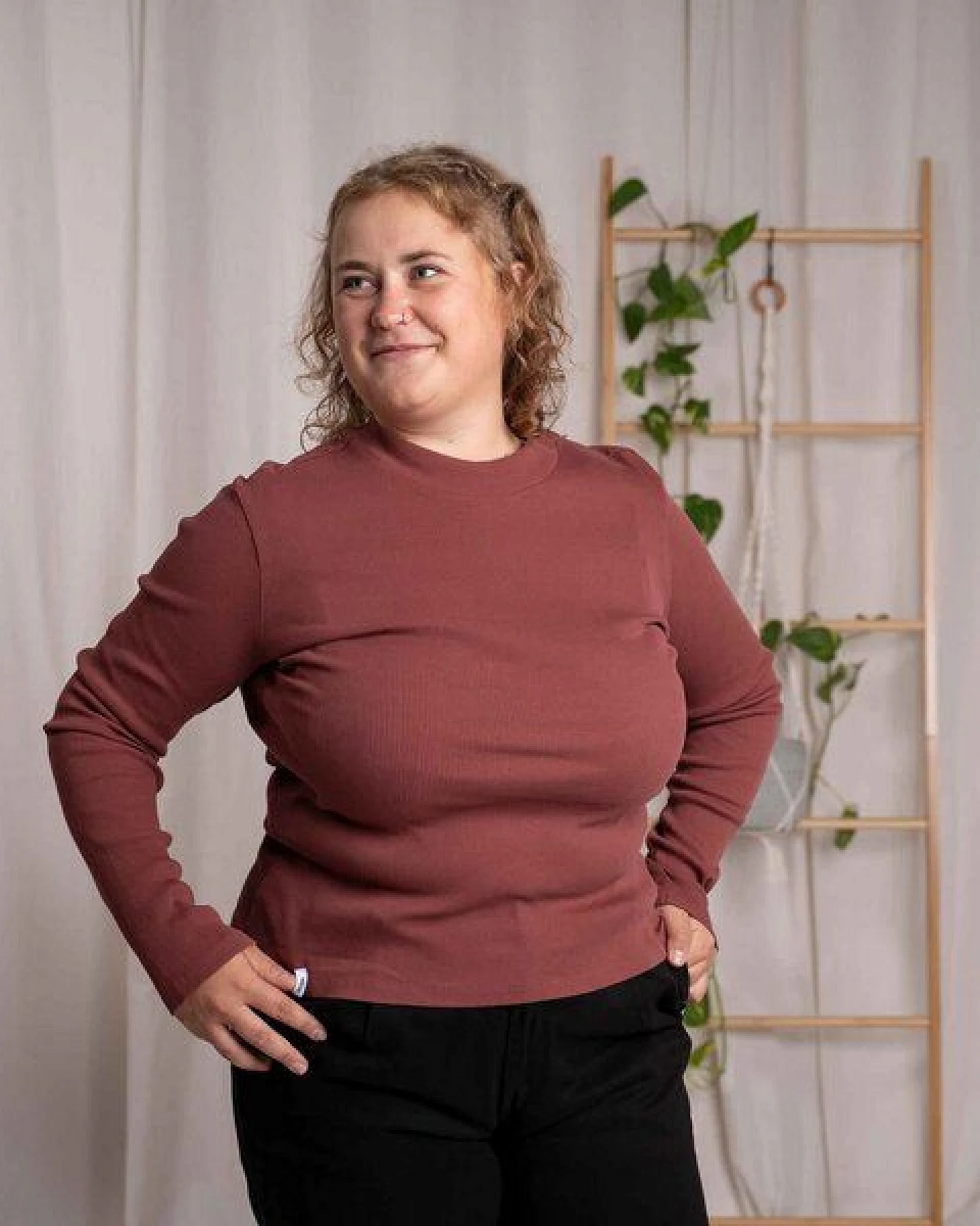 Vresh Clothing Viyola - Turtle Neck Longsleeve aus Biobaumwolle – Ansicht 3