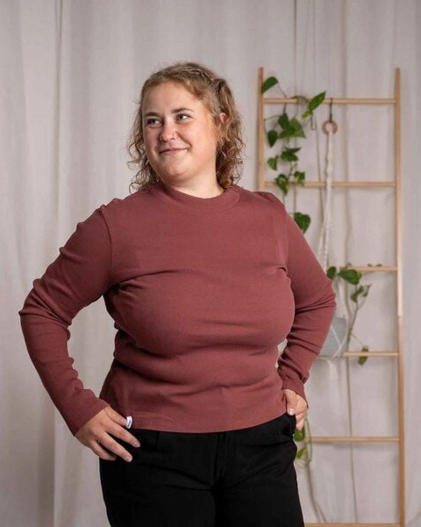 Vresh Clothing Viyola - Turtle Neck Longsleeve aus Biobaumwolle – Ansicht 3