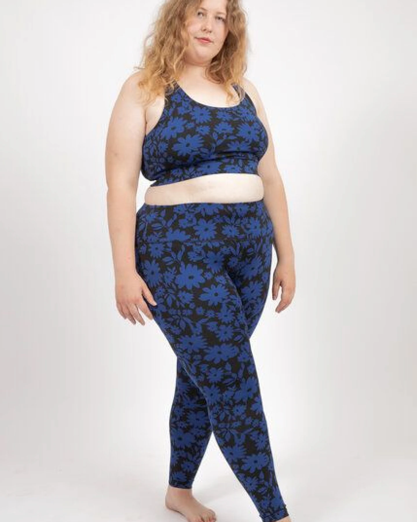 boochen Surf & Yoga Highwaist Leggings mit Moonflower Print – Ansicht 4