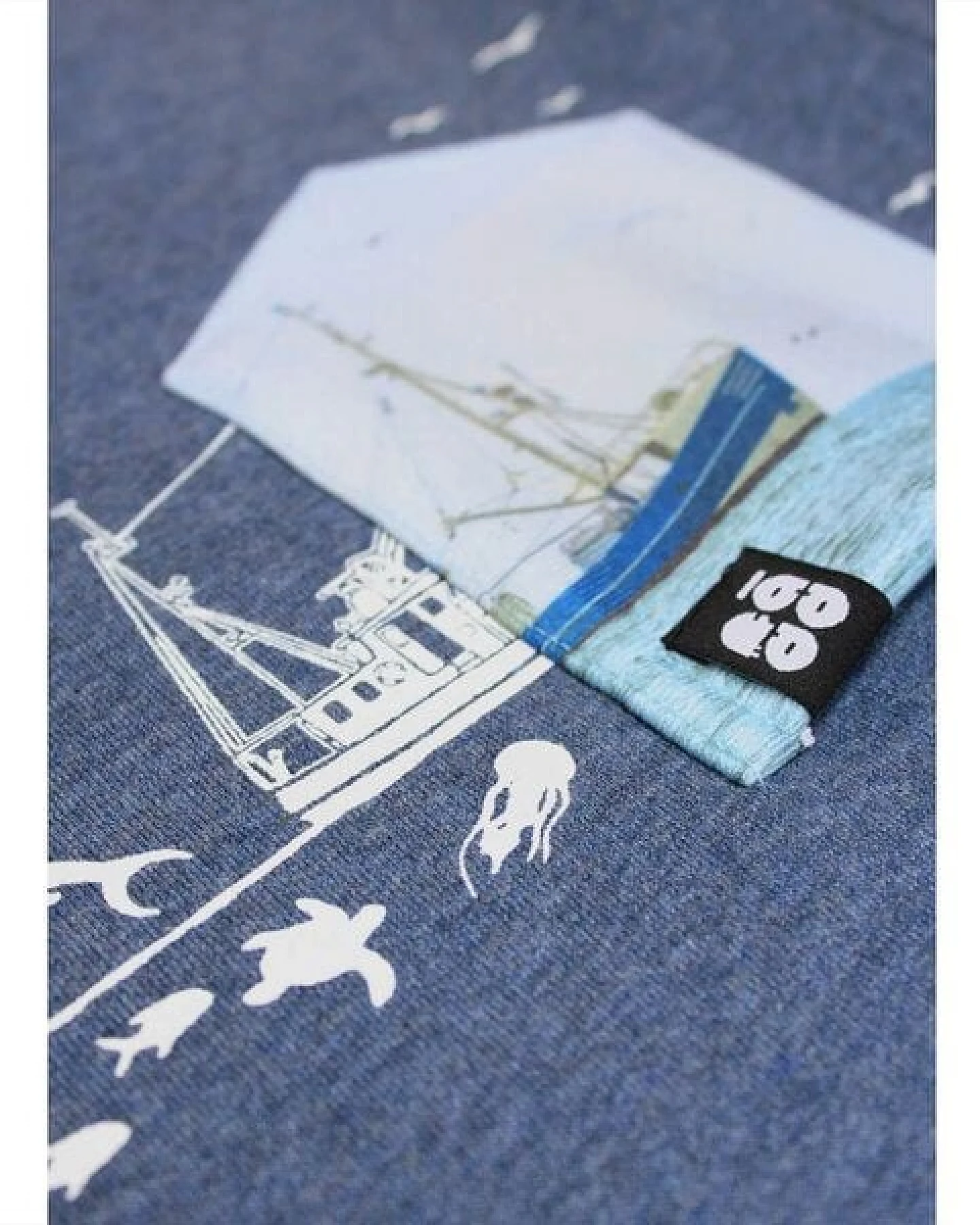 FÄDD Herren Sweatshirt Pullover aus Bio-Baumwolle "Fischernteboot BT" Blau – Ansicht 4