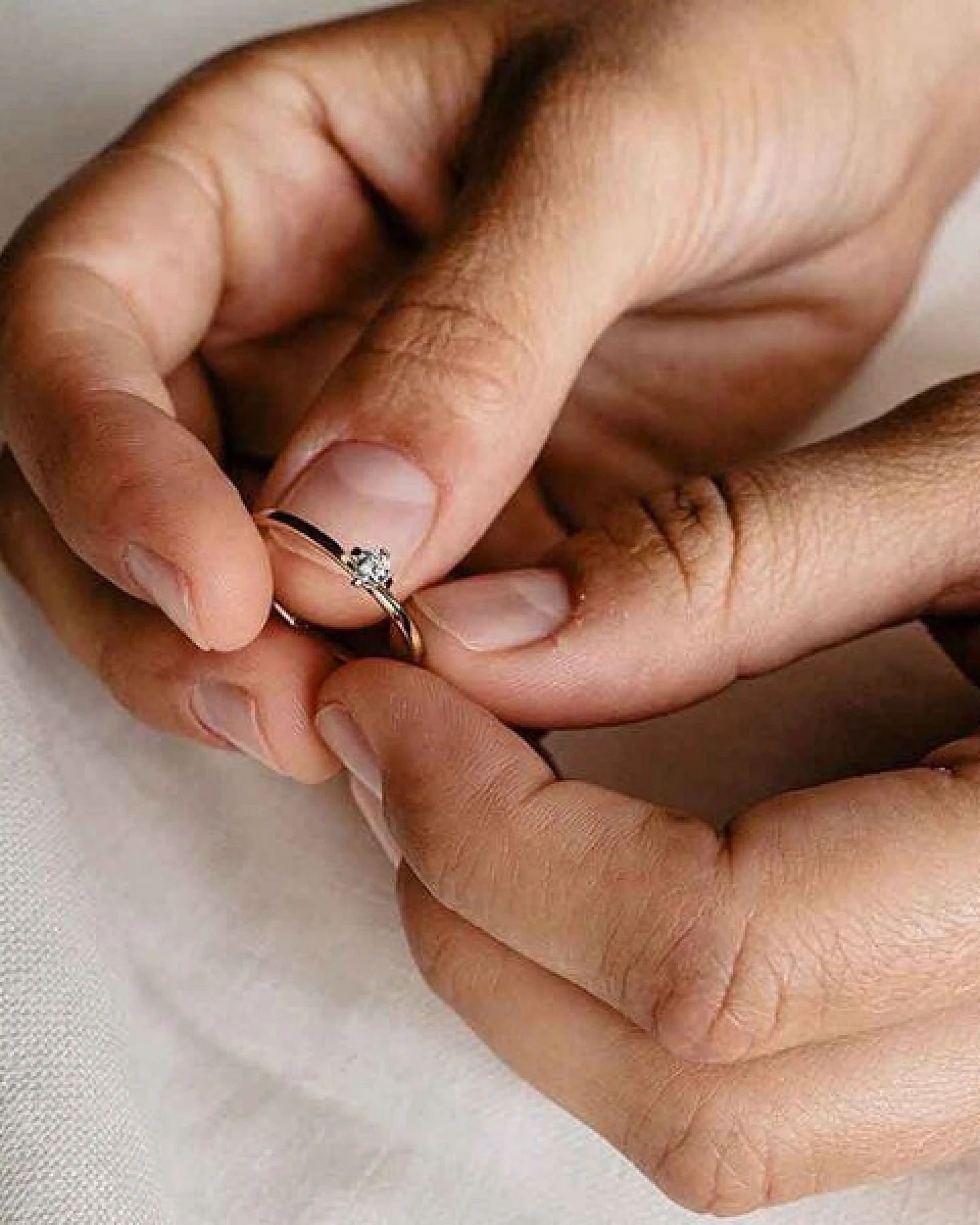 Maren Jewellery ReMind mini Solitärring 18 Karat Gold mit Labor Diamant – Ansicht 2