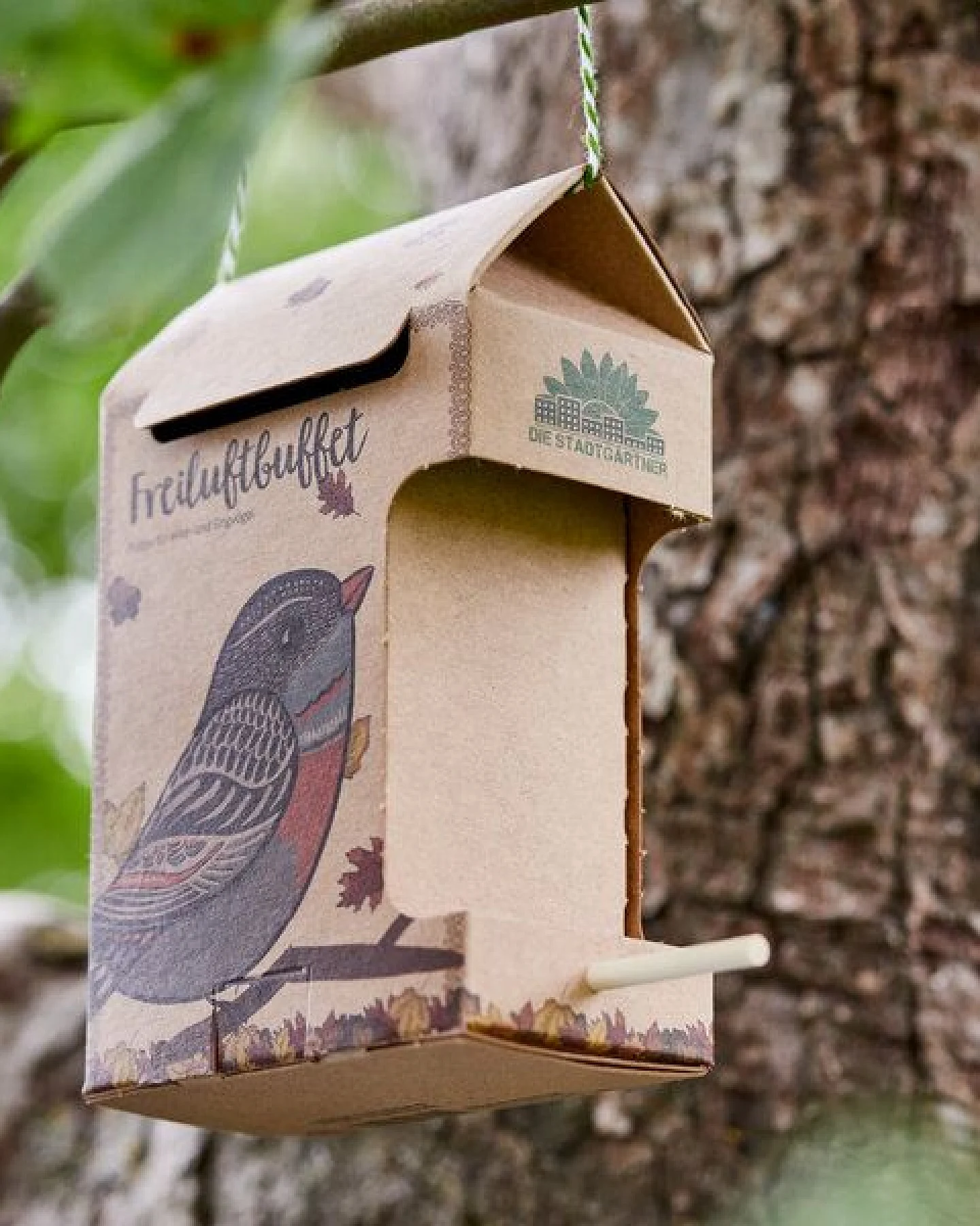 Die Stadtgärtner Futterstation für Vögel I Wetterfestes Vogelhaus aus Naturkarton – Ansicht 2