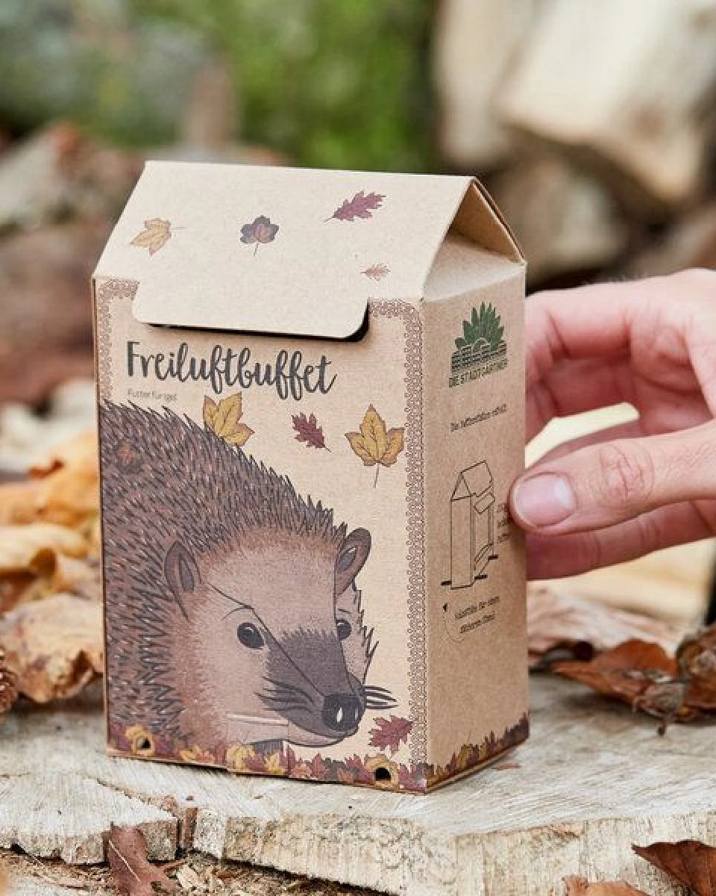 Die Stadtgärtner Futterstelle für Igel I Wetterfeste Futterstation aus Naturkarton – Ansicht 2