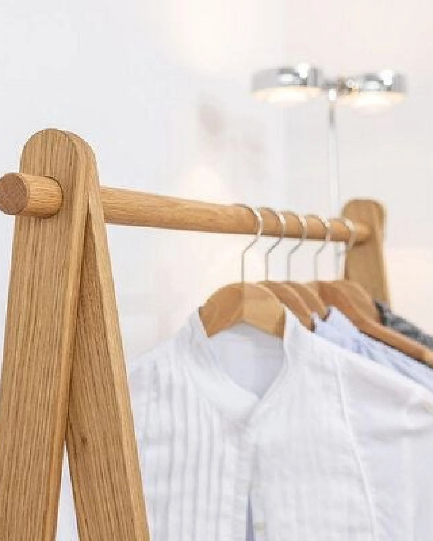 kleiderleiter_de Garderobe, Kleiderständer LINUS aus Eiche – Ansicht 4