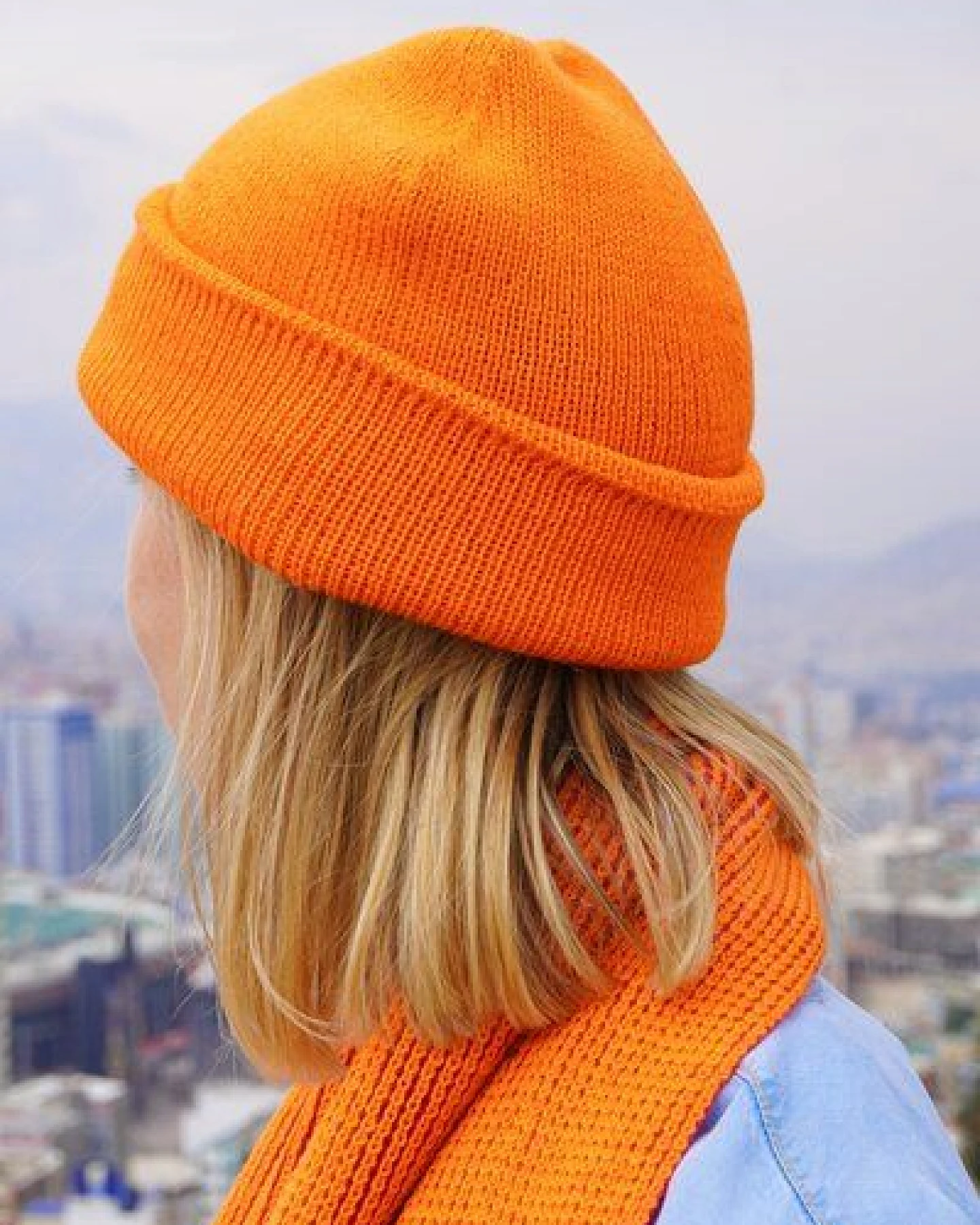 TINKU -Celebrating Bolivian Heritage 100% Baby Alpaka Beanie Mütze (ILLIMANI) aus Bolivien (Handgestrickt) – Ansicht 2