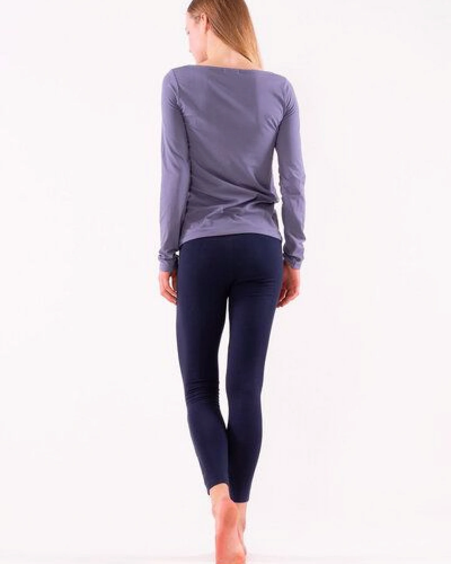 YOIQI Langarmshirt mit weitem Halsausschnitt in hellblau – Ansicht 3