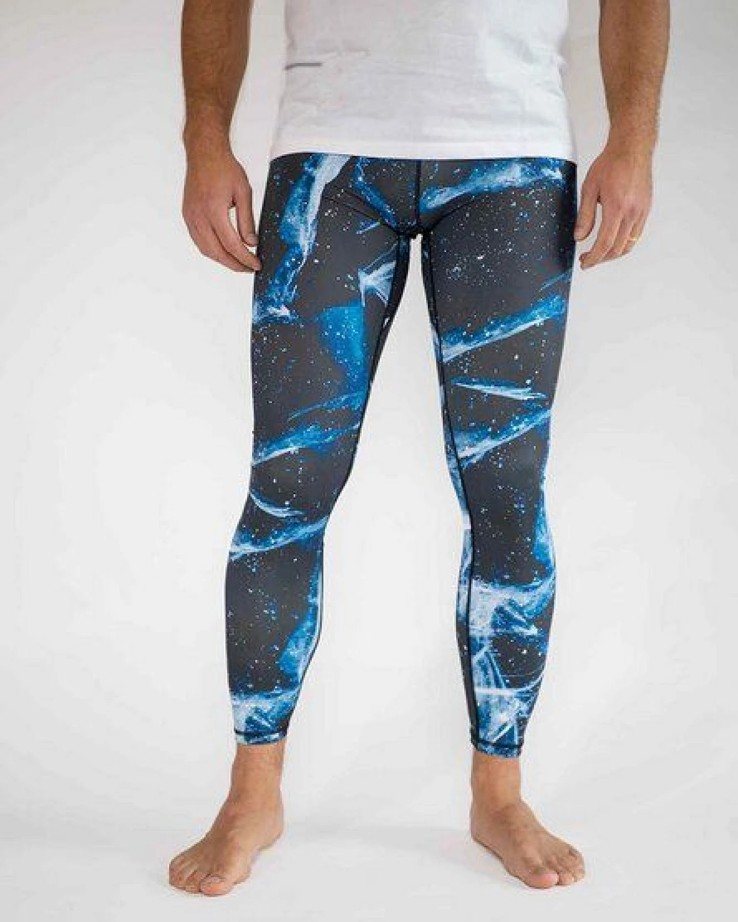 Arctic Flamingo Bunte Lauf Tights Herren aus ECONYL® regeneriertem Nylon – Ansicht 3