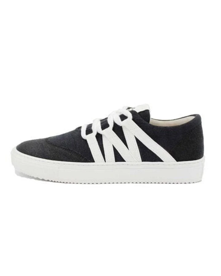 VAER Nachhaltiger Sneaker: Recycled / Upcycled / Zirkulär / Vegan - Black Phoenix