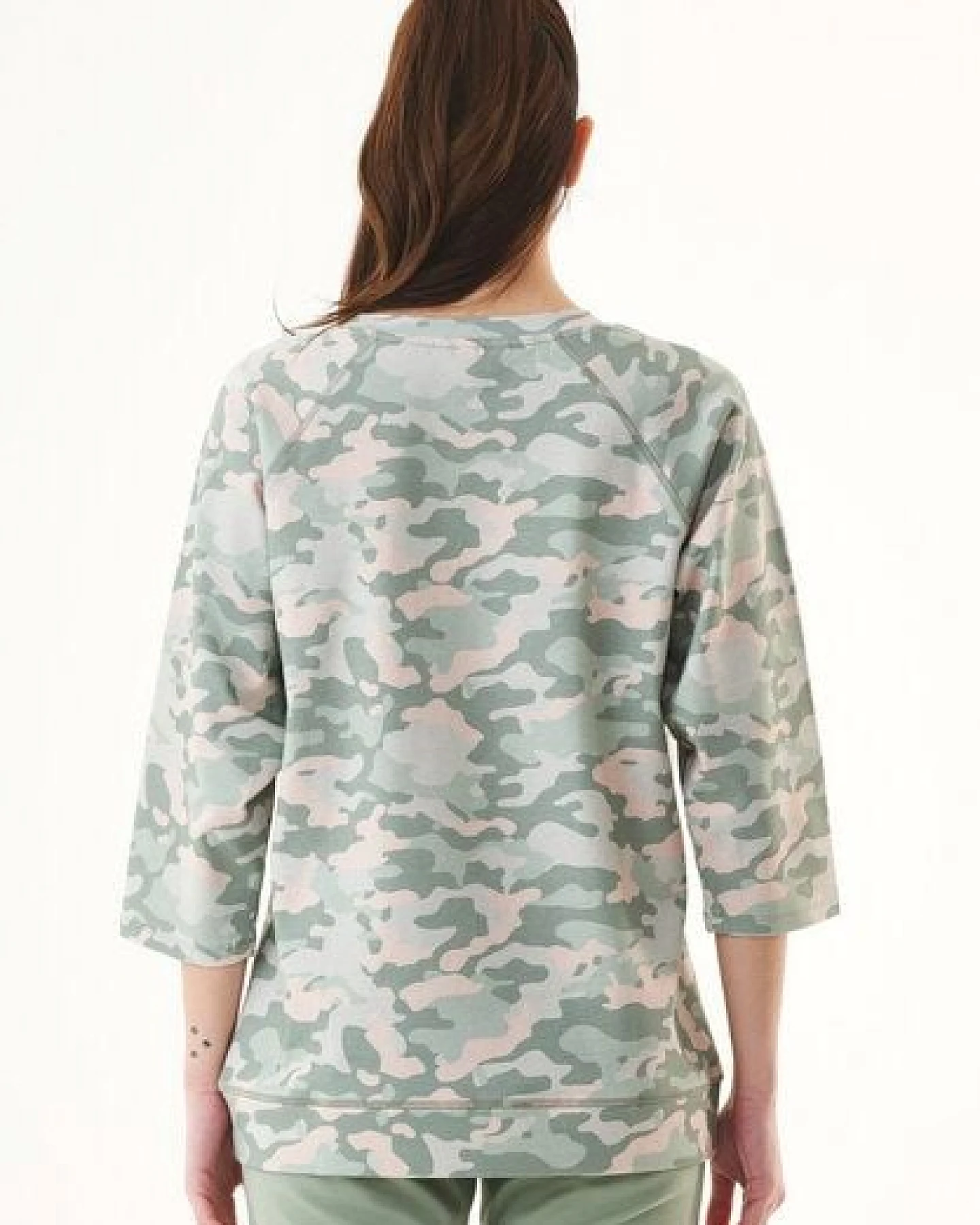 ORGANICATION Sweatshirt aus Bio-Baumwolle mit Camouflage-Muster – Ansicht 4