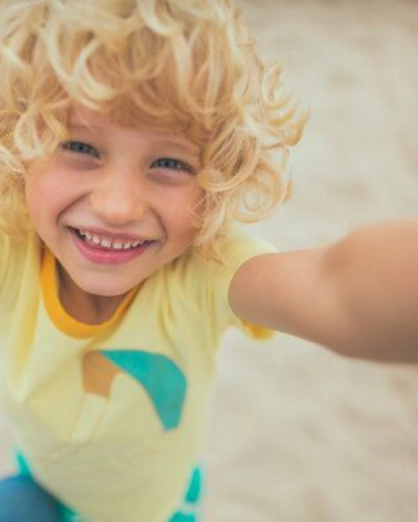 T-Shirt mit Kite von baba Kidswear – Ansicht 3
