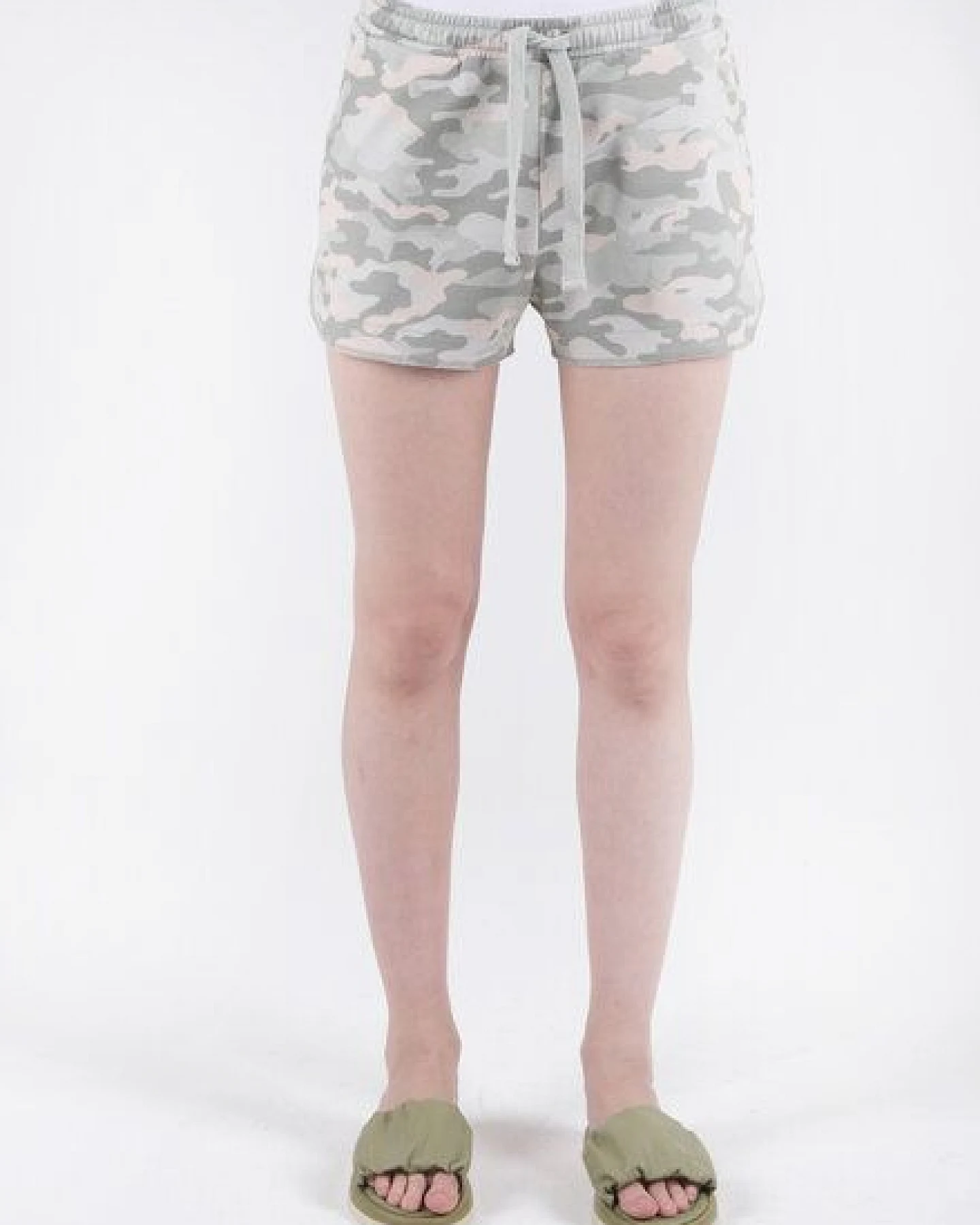 ORGANICATION Sweatshorts aus Bio-Baumwolle mit Camouflage-Muster – Ansicht 2