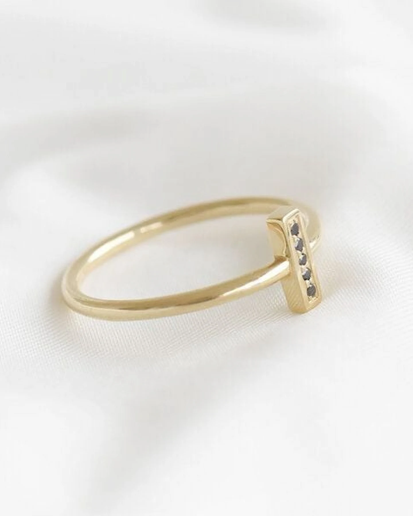 Eppi Goldener Ring mit schwarzen Diamanten Mahir – Ansicht 2