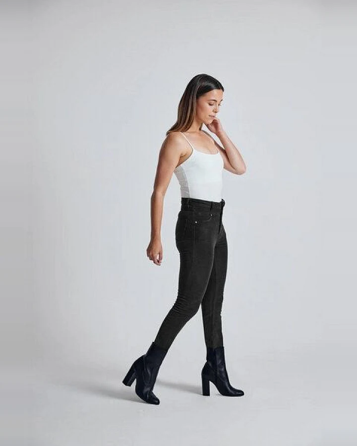 Flax and Loom Cordhose High Waist Skinny aus Bio-Baumwolle Modell: Nina