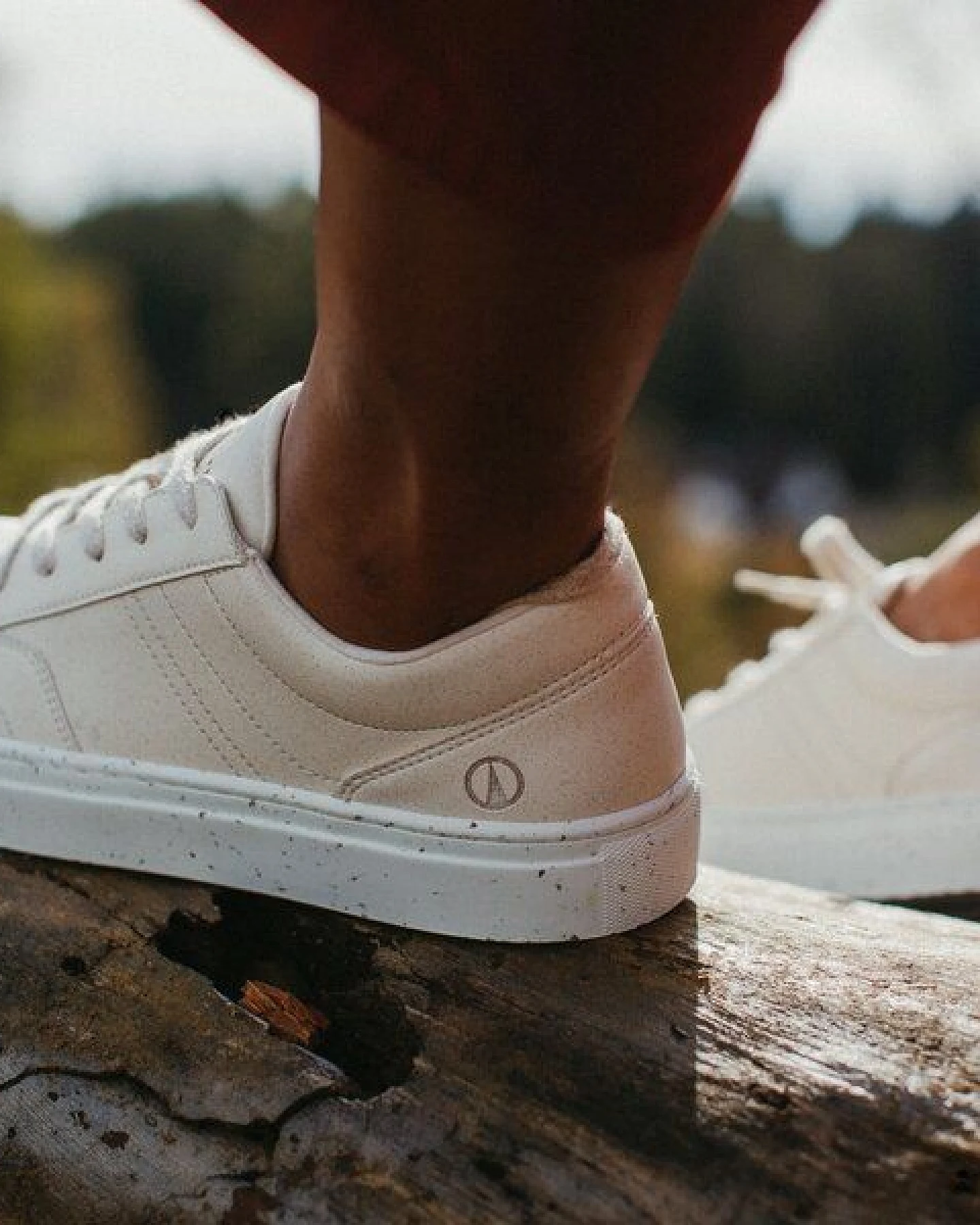 NORDLICHT Sneaker aus AppleSkin ALVIE Natur – Ansicht 2