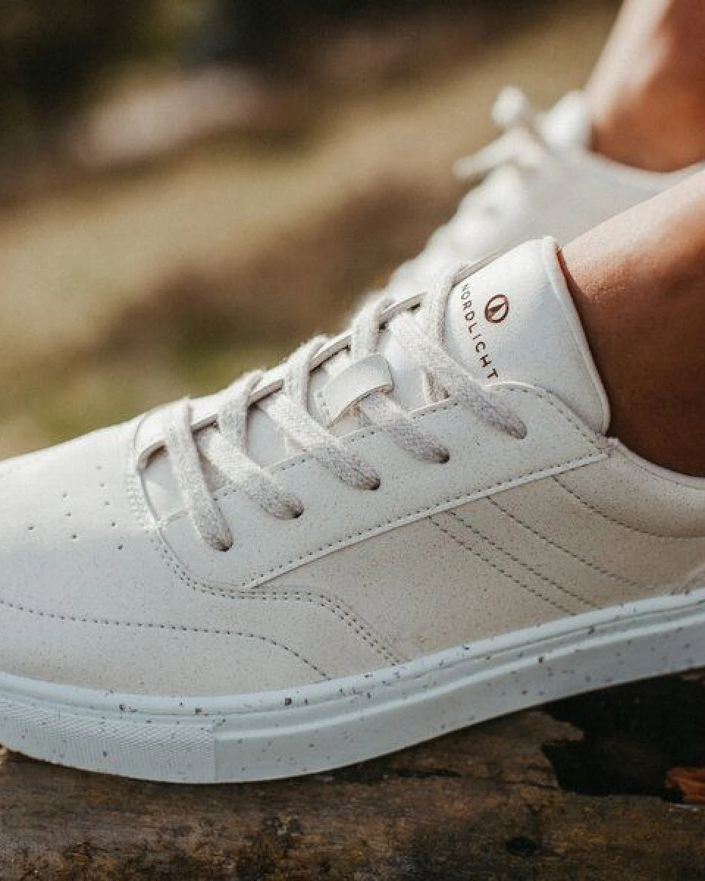 NORDLICHT Sneaker aus AppleSkin ALVIE Natur – Ansicht 3