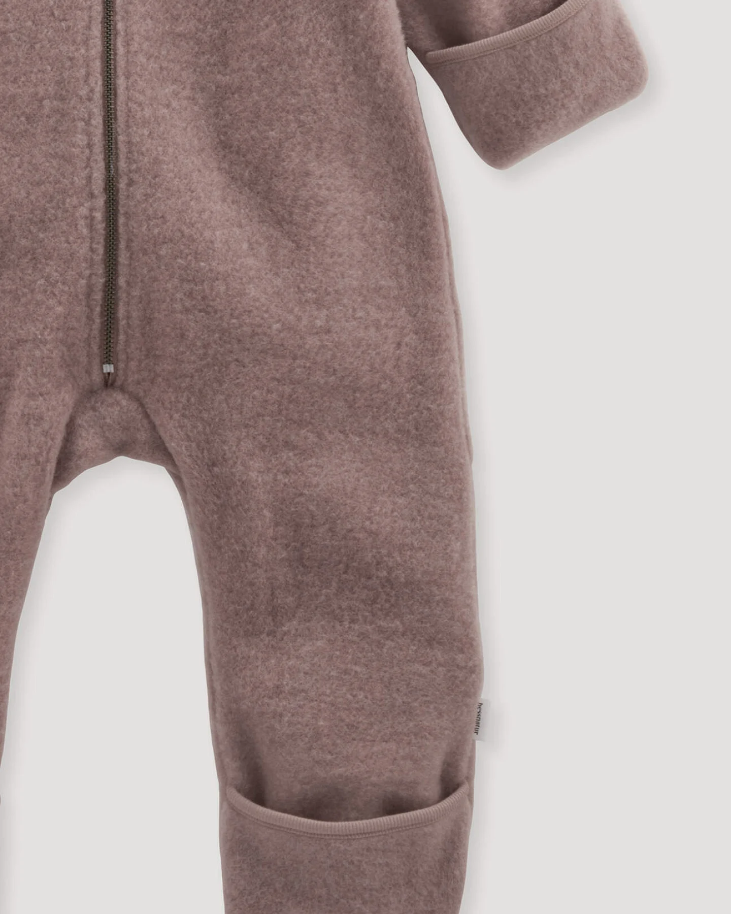 hessnatur Baby Wollfleece Overall aus Bio-Merinowolle - lila - Größe 62/68 – Ansicht 3