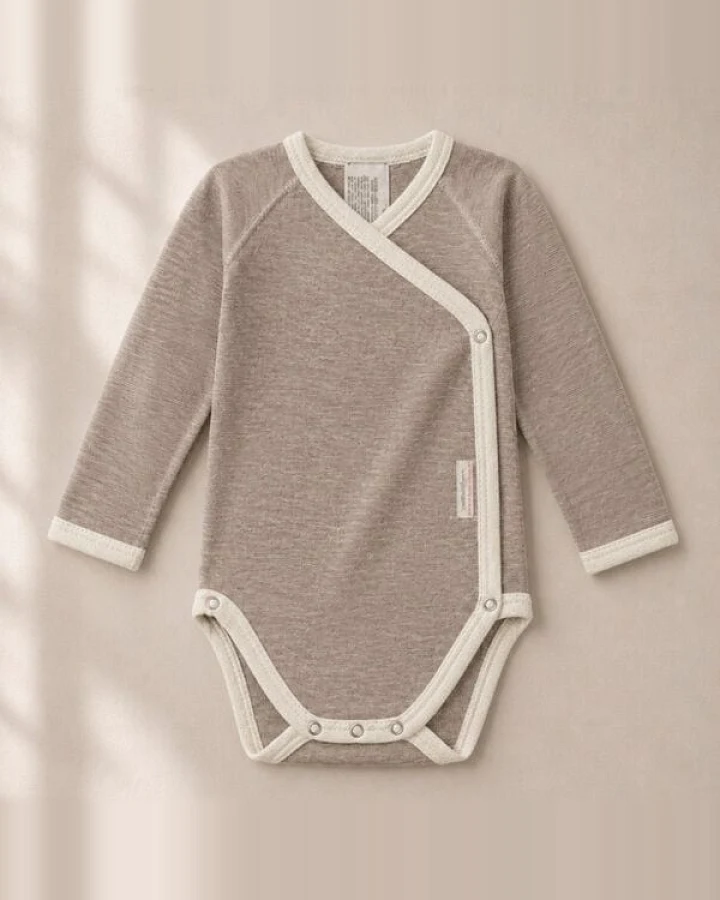 comazo|earth Baby Body aus Wolle-Seide Mix