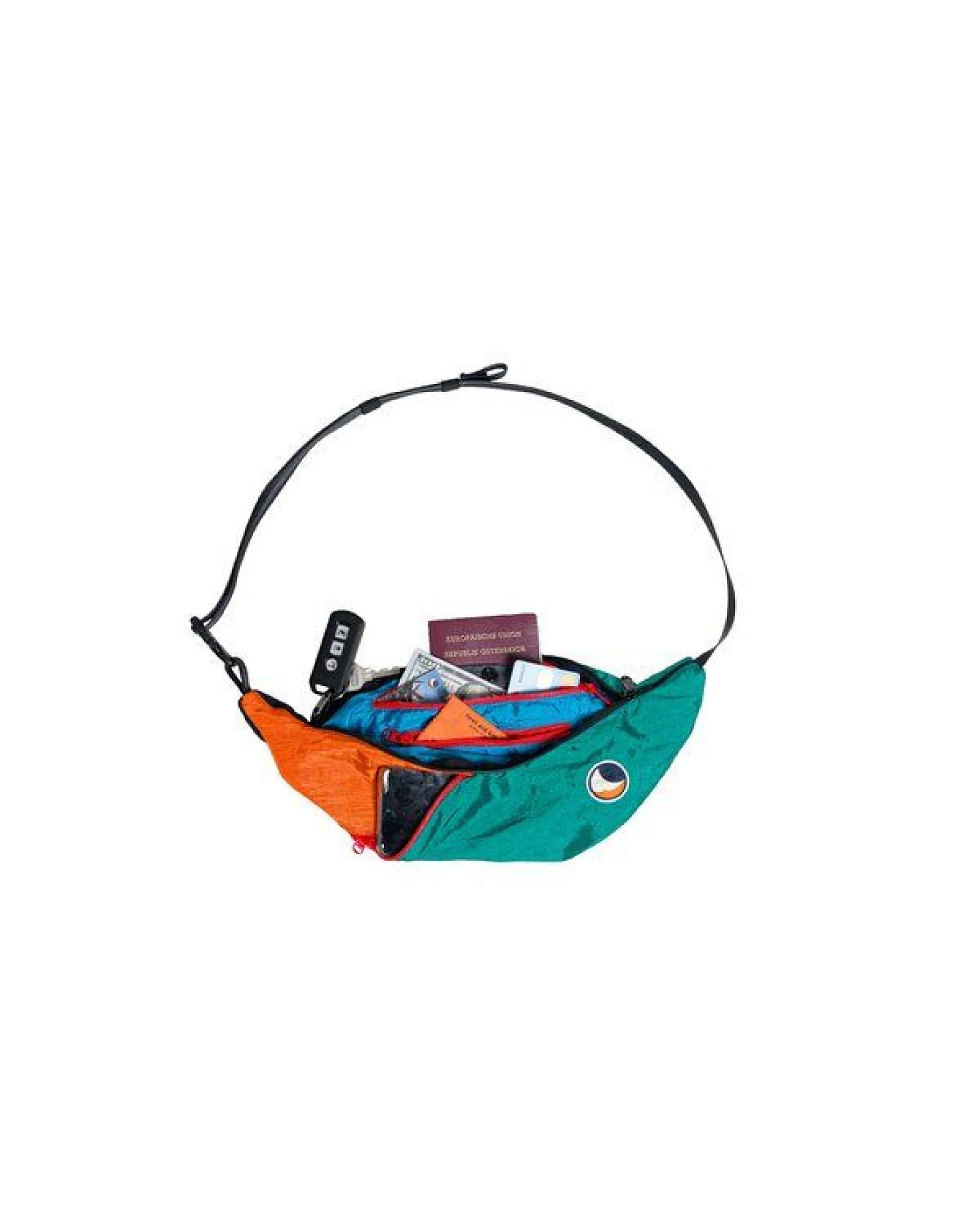Ticket to the Moon upcycled Bauchtasche/Crossbody Umhängetasche "Sling Bag" – Ansicht 4