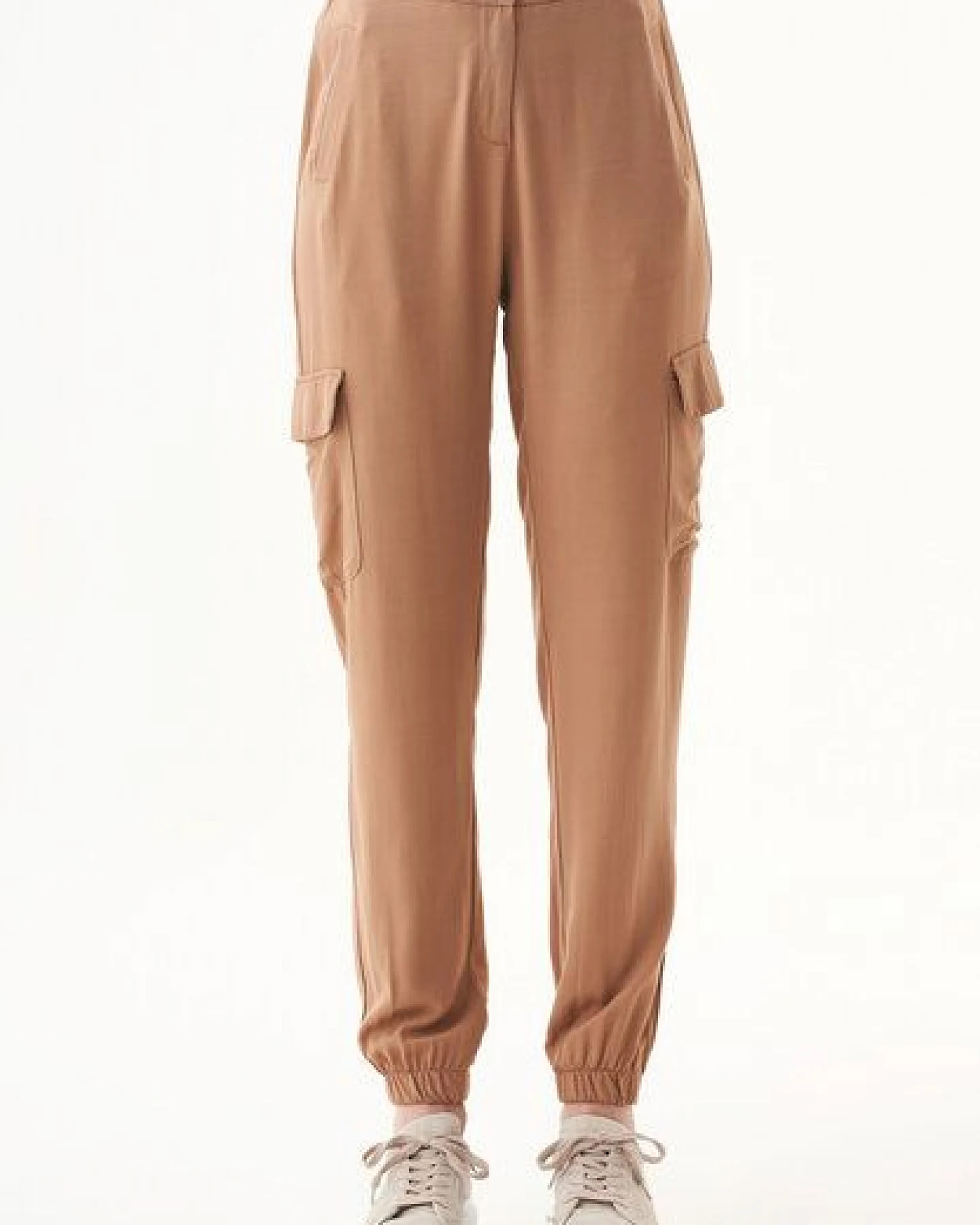 ORGANICATION Cargohose aus LENZING ECOVERO – Ansicht 2
