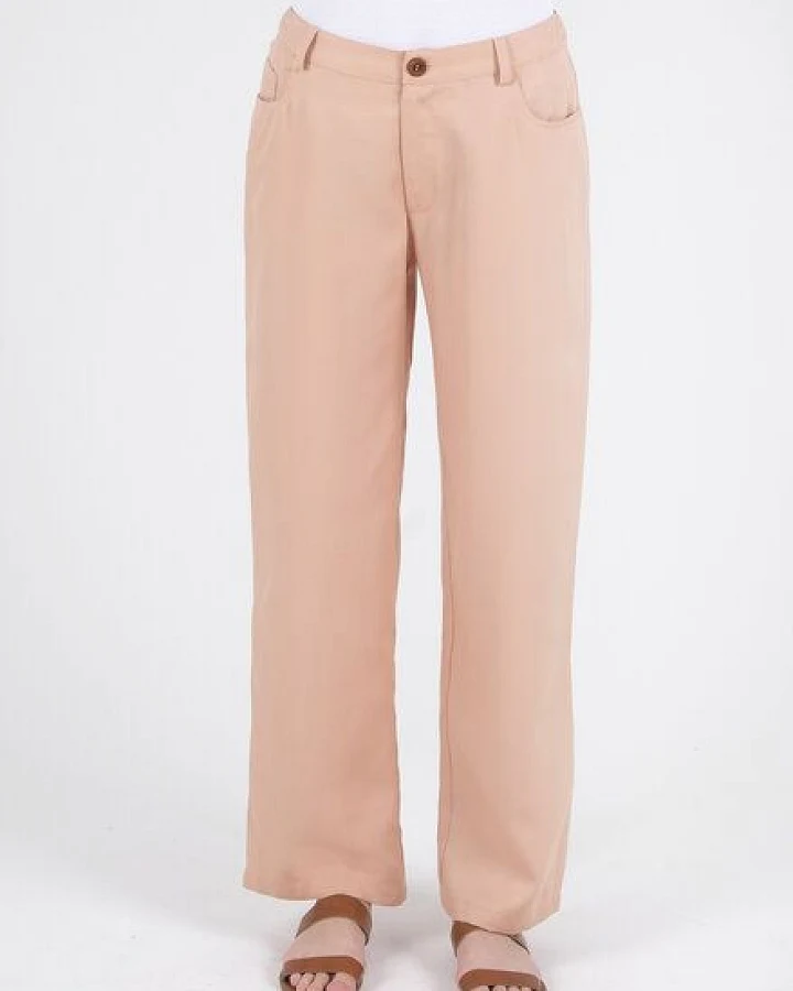 ORGANICATION Hose aus TENCEL Lyocell