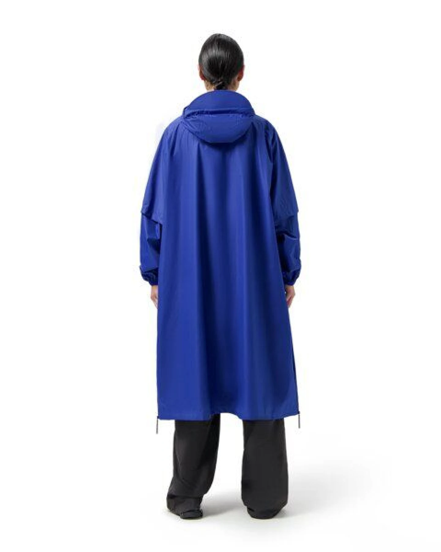 Maium Vegan Regenmantel - Unisex Poncho - aus recycelten Materialien – Ansicht 2
