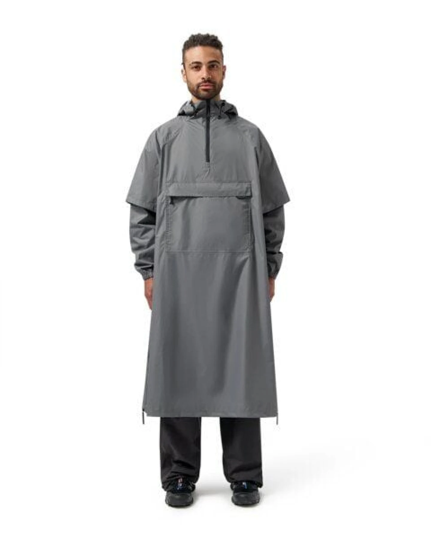 Maium Vegan Regenmantel - Unisex Poncho - aus recycelten Materialien – Ansicht 3