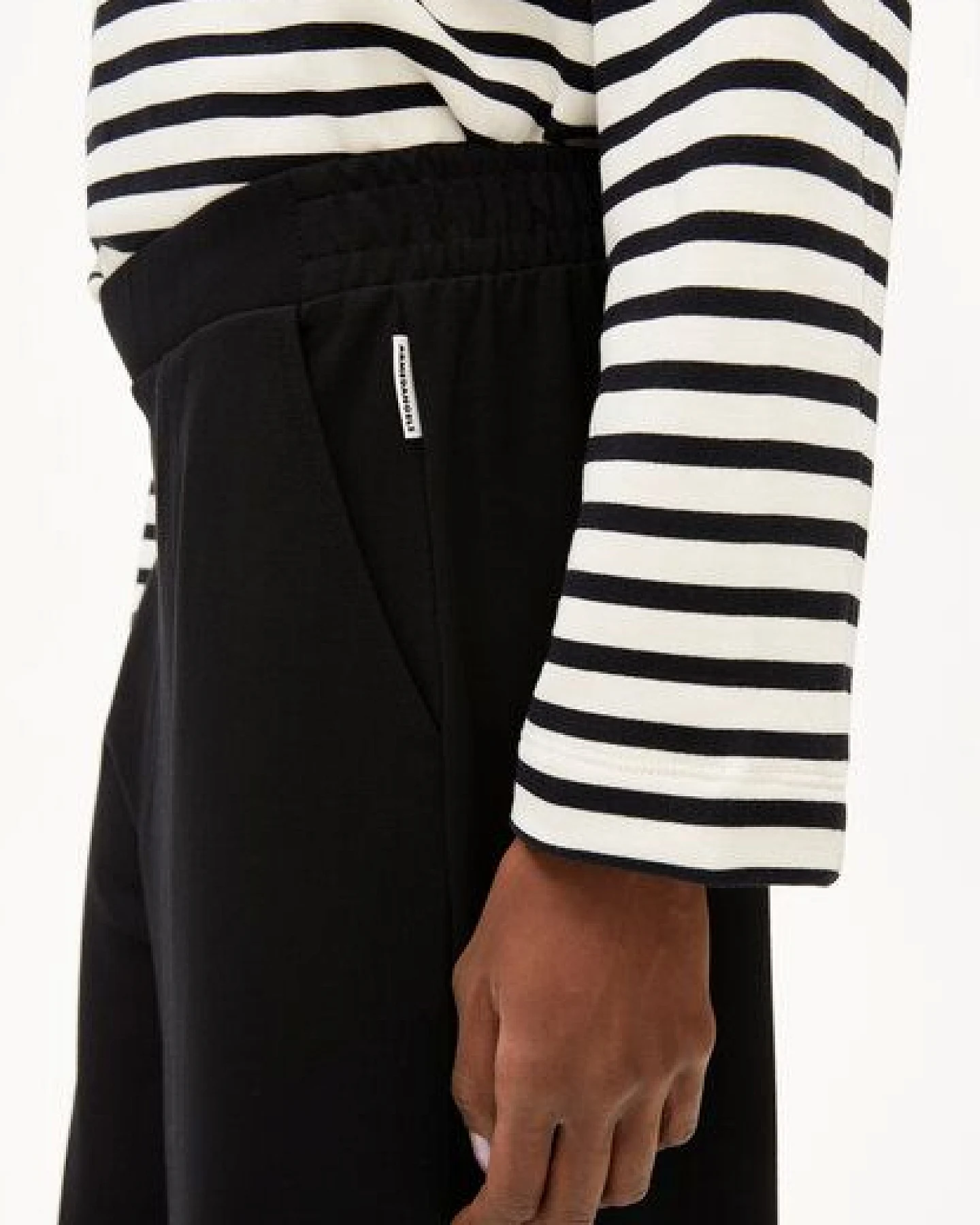 ARMEDANGELS HIMAARI Damen Jerseyhose aus LENZING ECOVERO Viskose Mix – Ansicht 3