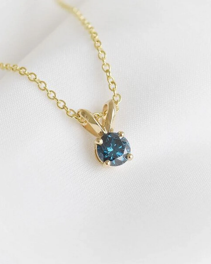 Eppi Blauer Diamant in goldener Halskette Lalom