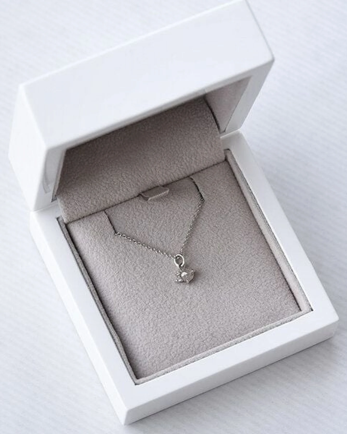 Eppi Goldene Halskette mit Salt´n´Pepper Diamanten Niria – Ansicht 4