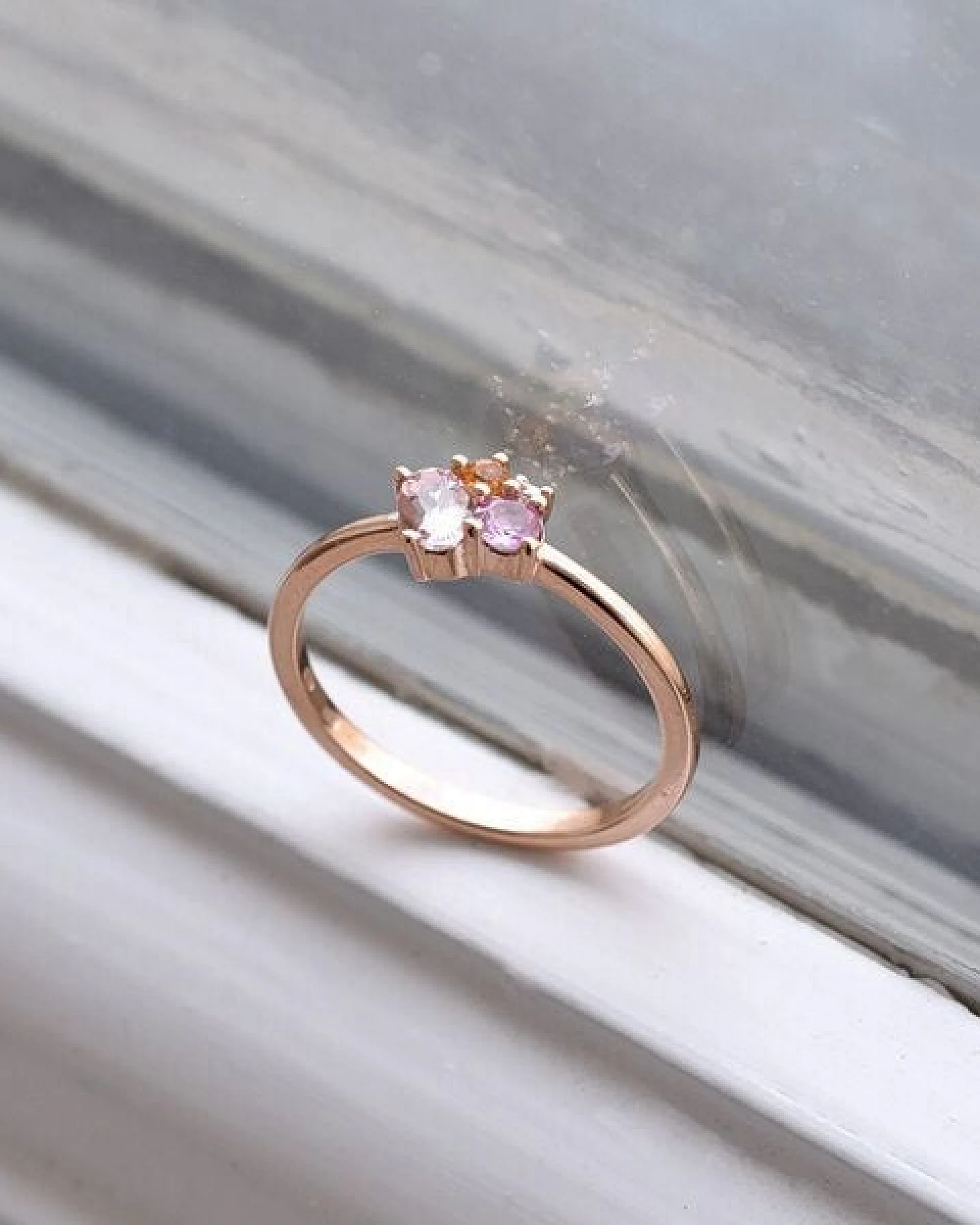 Eppi Cluster-Ring mit Morganit, Saphir, Citrin und Diamant Bluma – Ansicht 4