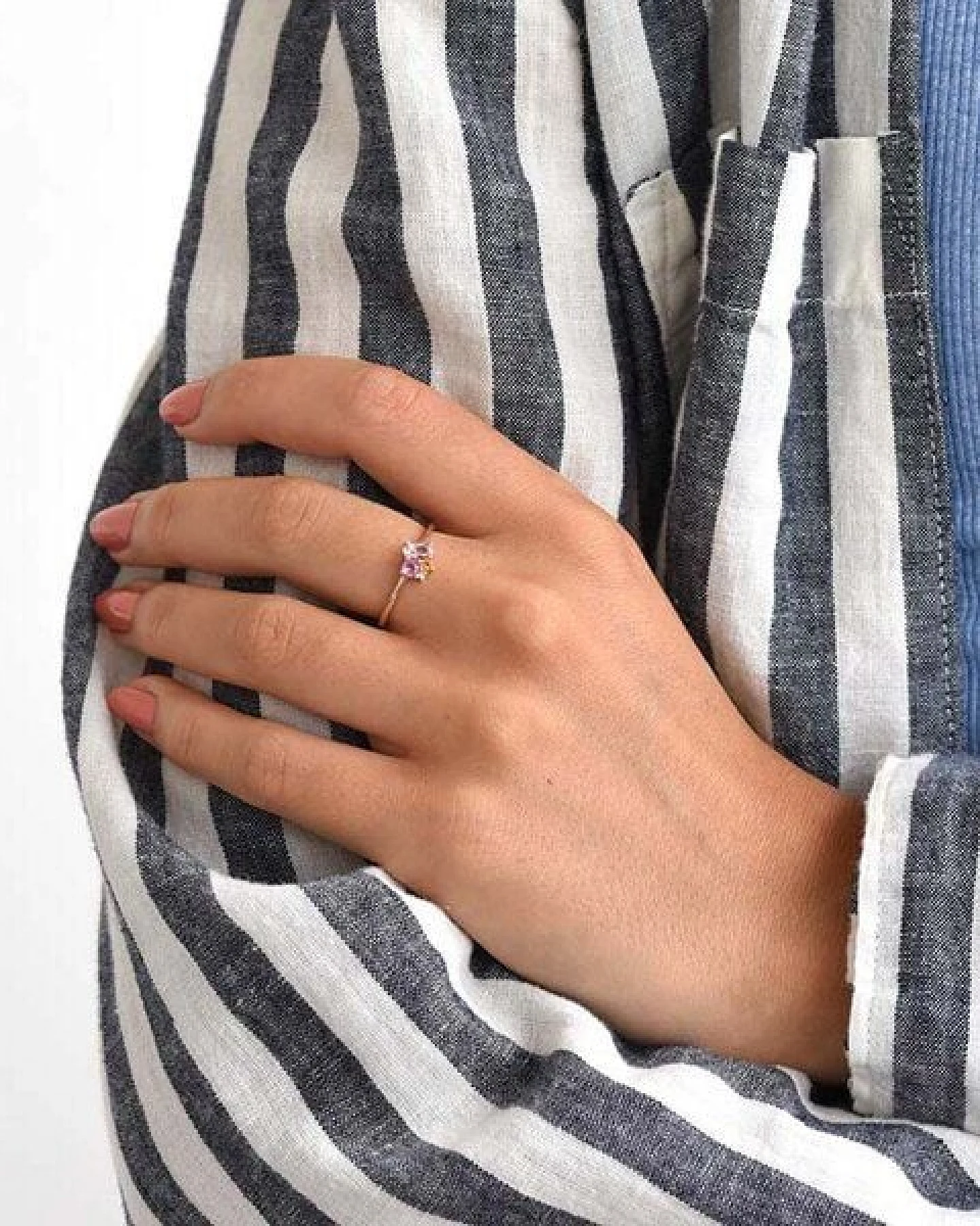 Eppi Cluster-Ring mit Morganit, Saphir, Citrin und Diamant Bluma – Ansicht 3