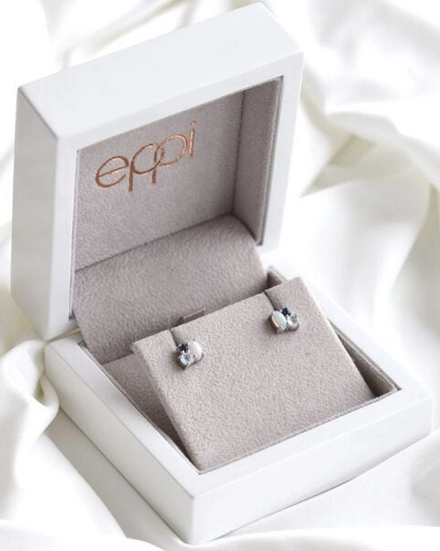 Eppi Elegante Cluster-Ohrringe Angelika – Ansicht 4