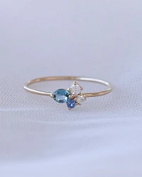 Weiss