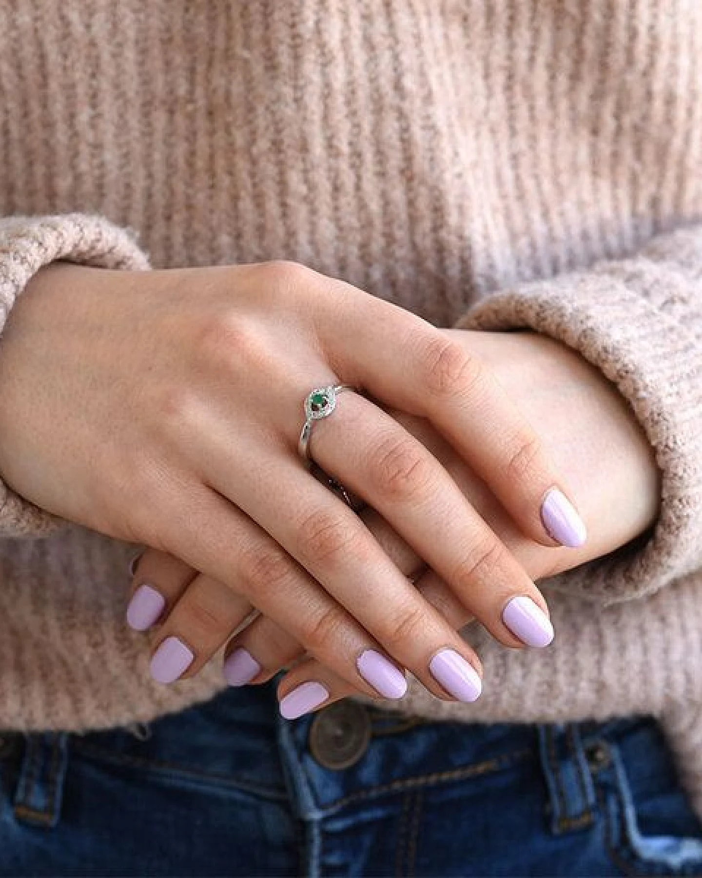 Eppi Ring mit Smaragd und Diamanten Nurisa – Ansicht 3