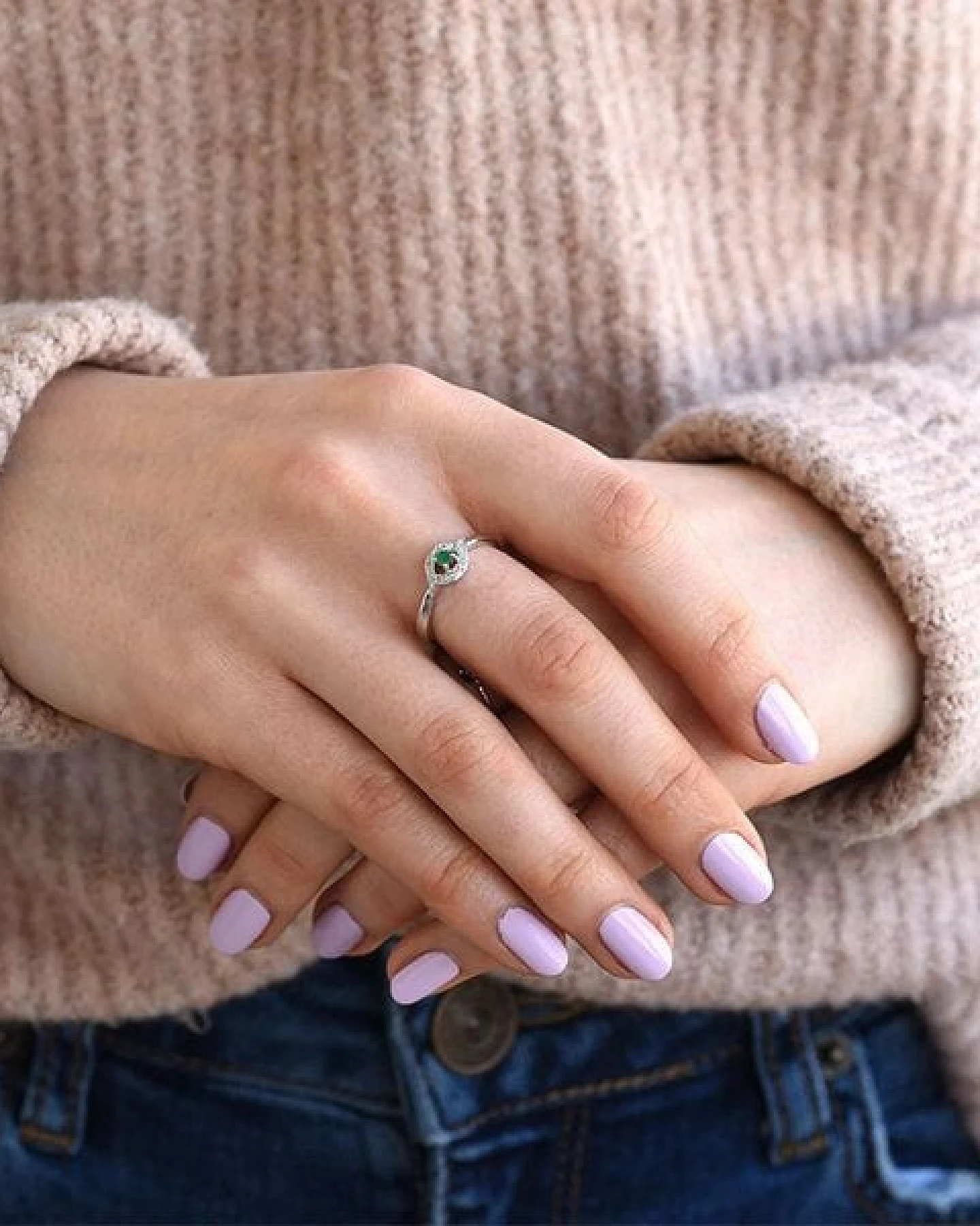 Eppi Ring mit Smaragd und Diamanten Nurisa – Ansicht 3