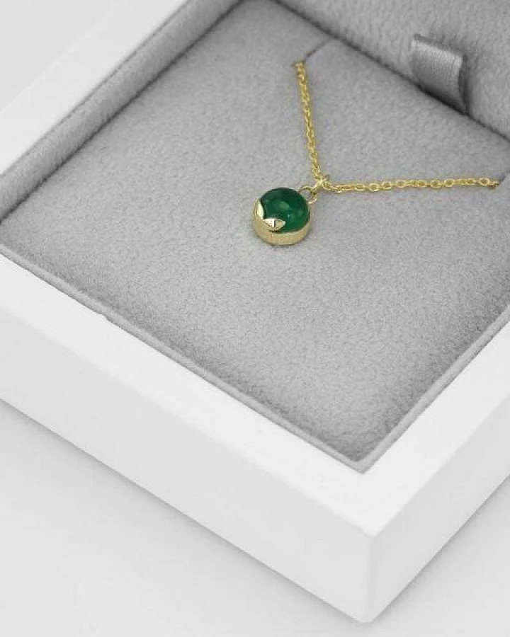 Eppi Goldkette mit Onyx-Cabochon Anhänger Azalea