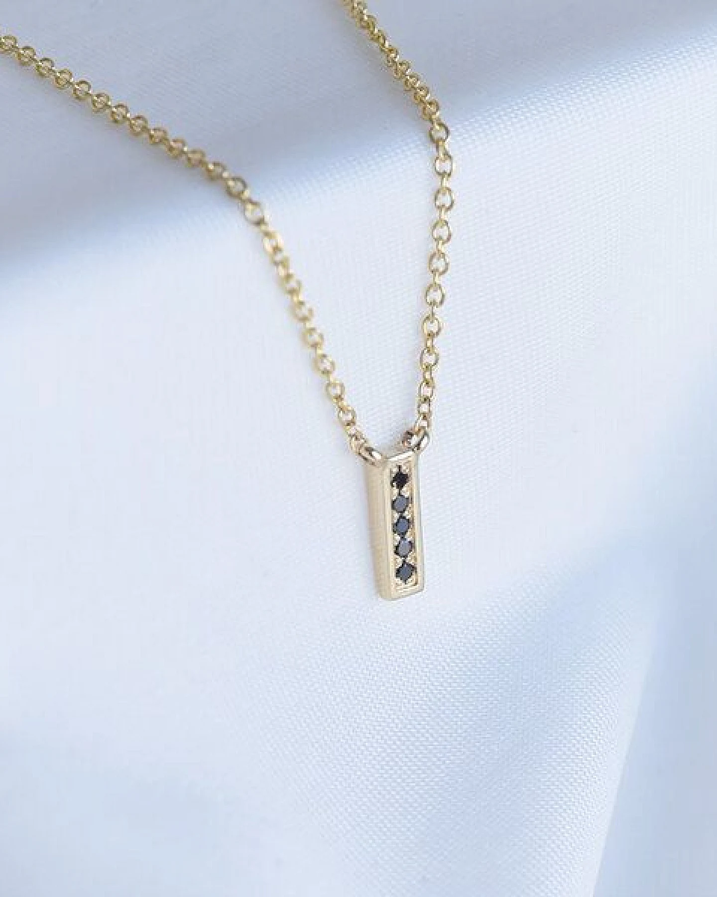 Eppi Goldene Kette mit schwarzen Diamanten Narcisa – Ansicht 2