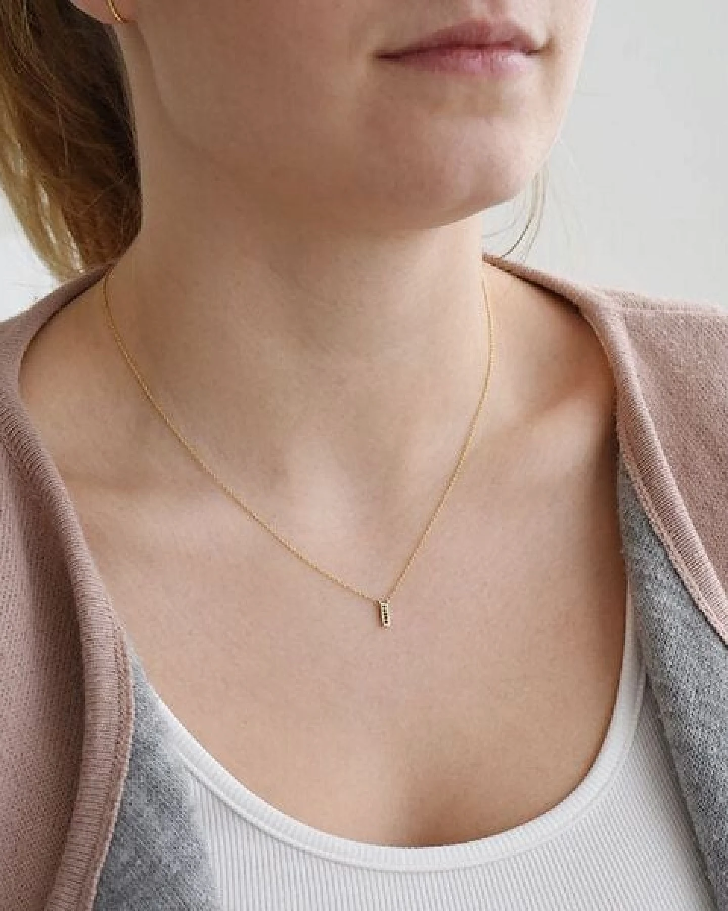 Eppi Goldene Kette mit schwarzen Diamanten Narcisa – Ansicht 4