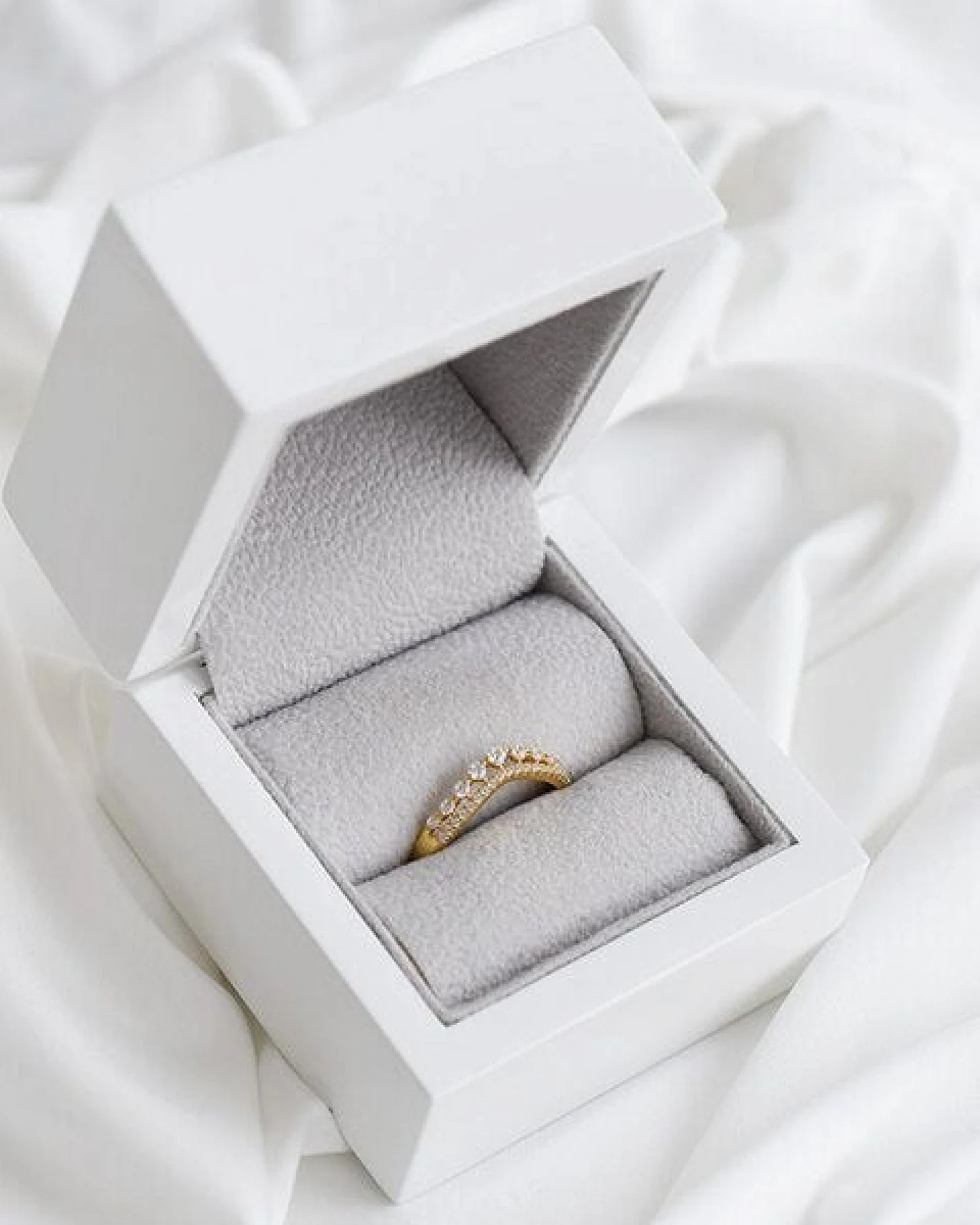 Eppi Doppelter Ring mit Lab Grown Diamanten Hebe – Ansicht 4