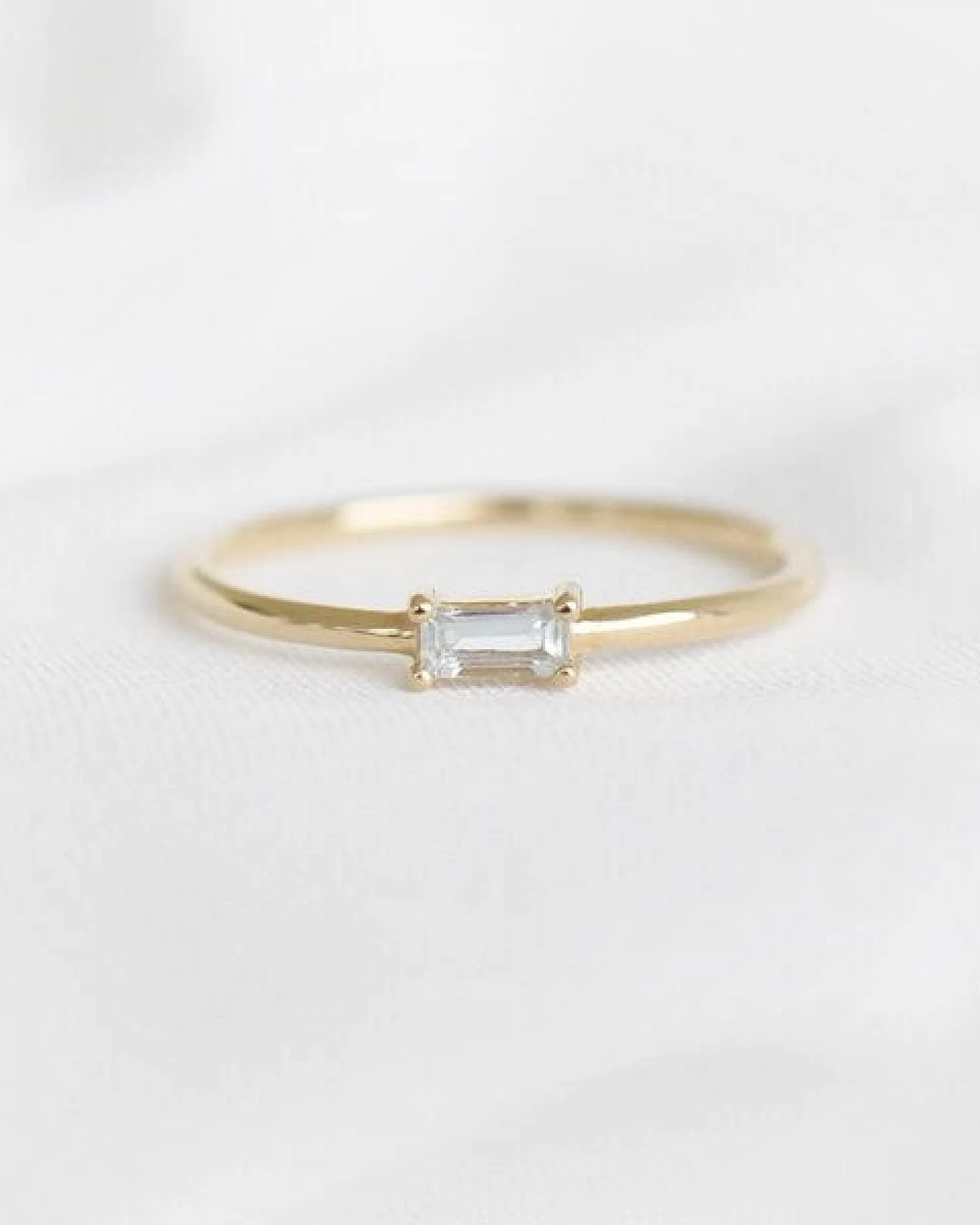 Eppi Minimalistischer Ring mit Aquamarin Koos – Ansicht 2