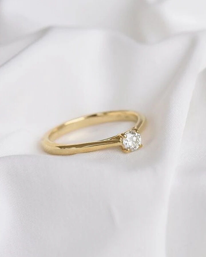 Eppi Goldener Ring mit Lab Grown Diamant Glynn