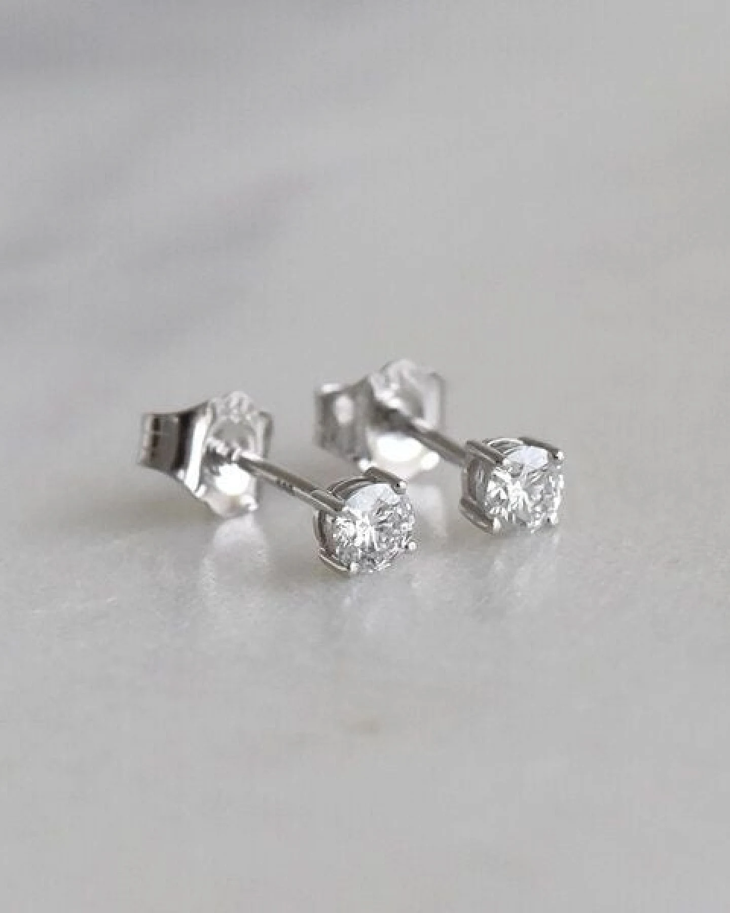 Eppi Ohrringe mit Lab Grown Diamanten 0.2ct Christi – Ansicht 4