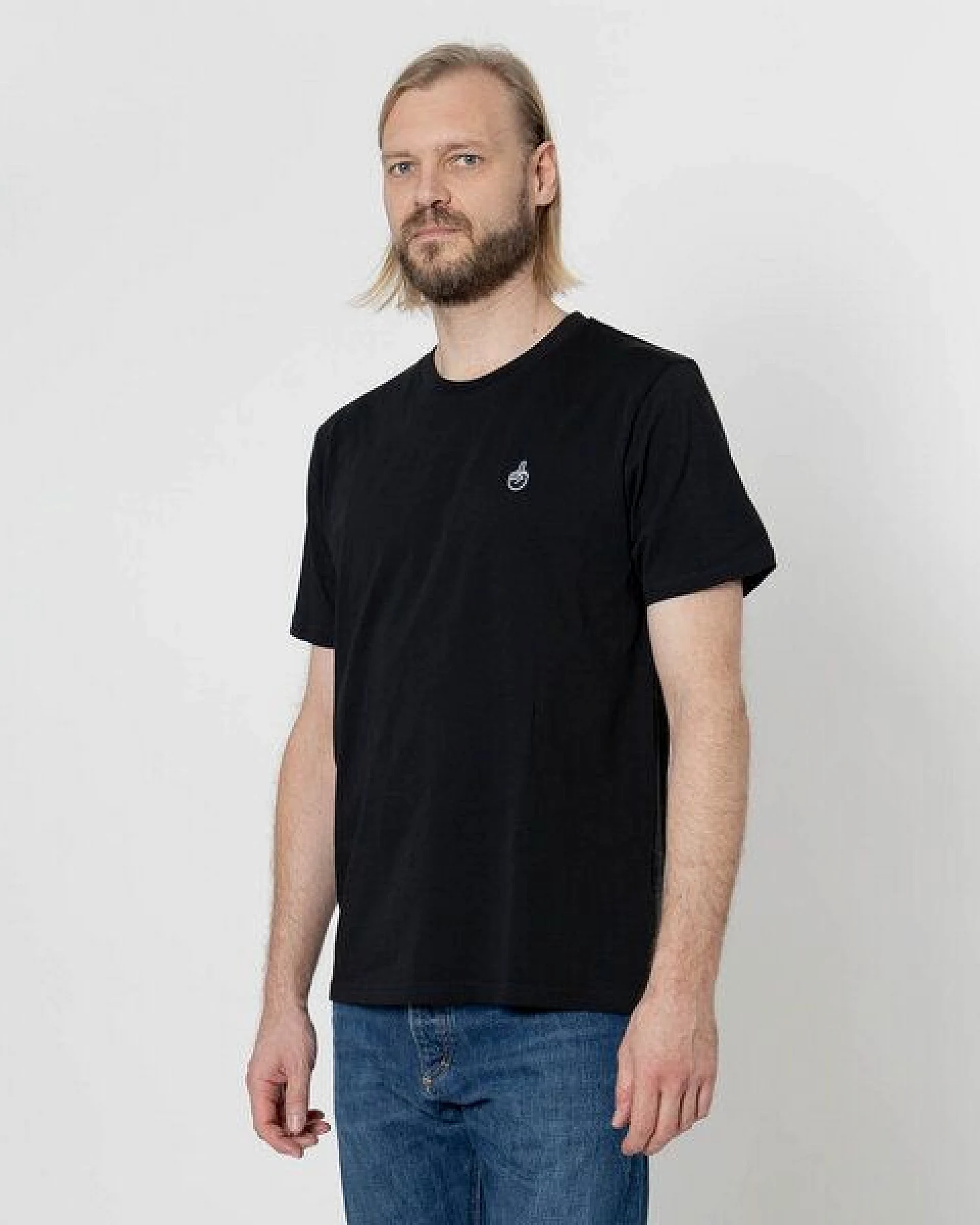 Fyngers Unisex T-Shirt aus Biobaumwolle - Modell F*CK YOU mit gestickter Veredelung – Ansicht 3