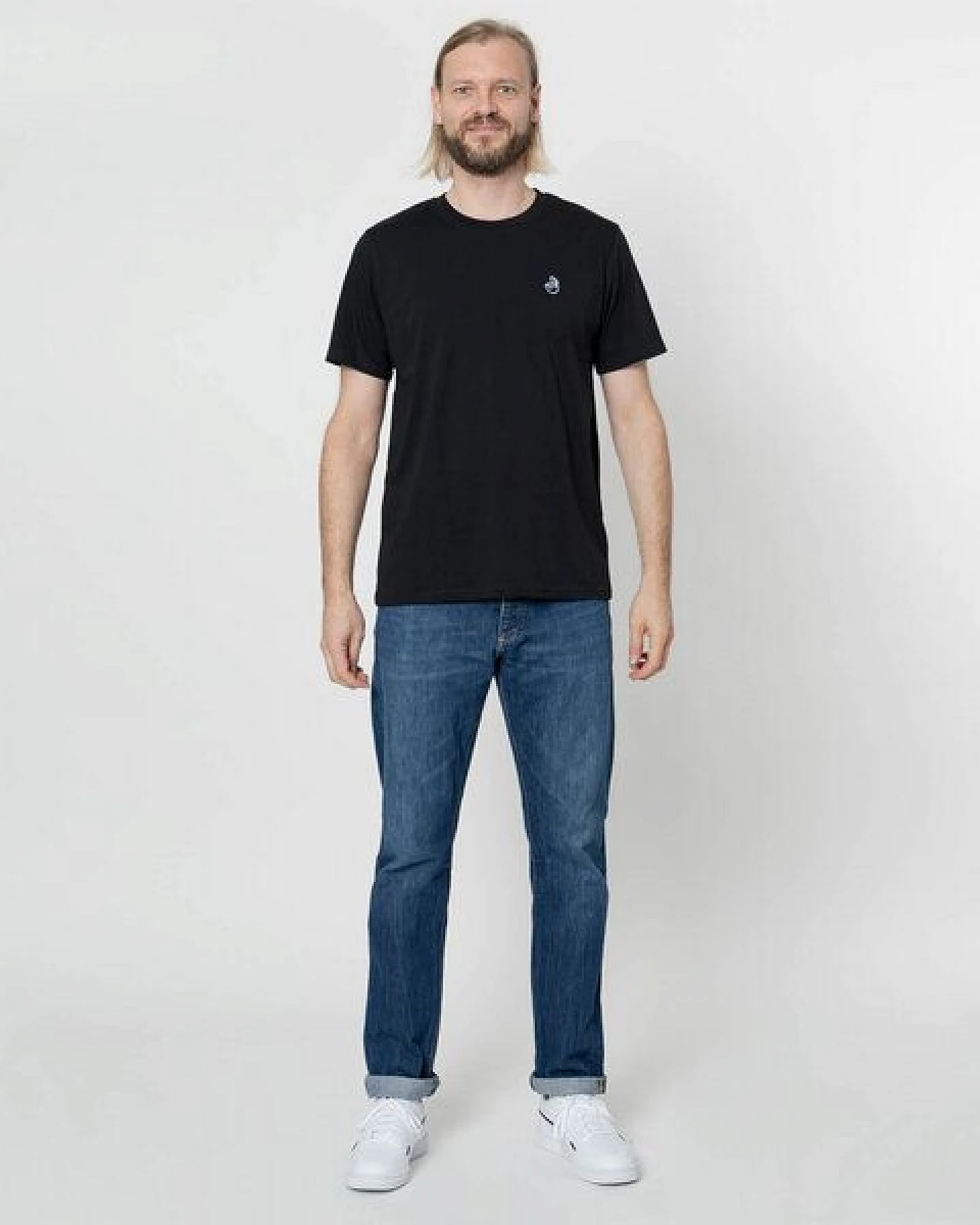 Fyngers Unisex T-Shirt aus Biobaumwolle - Modell OK mit gestickter Veredelung – Ansicht 2