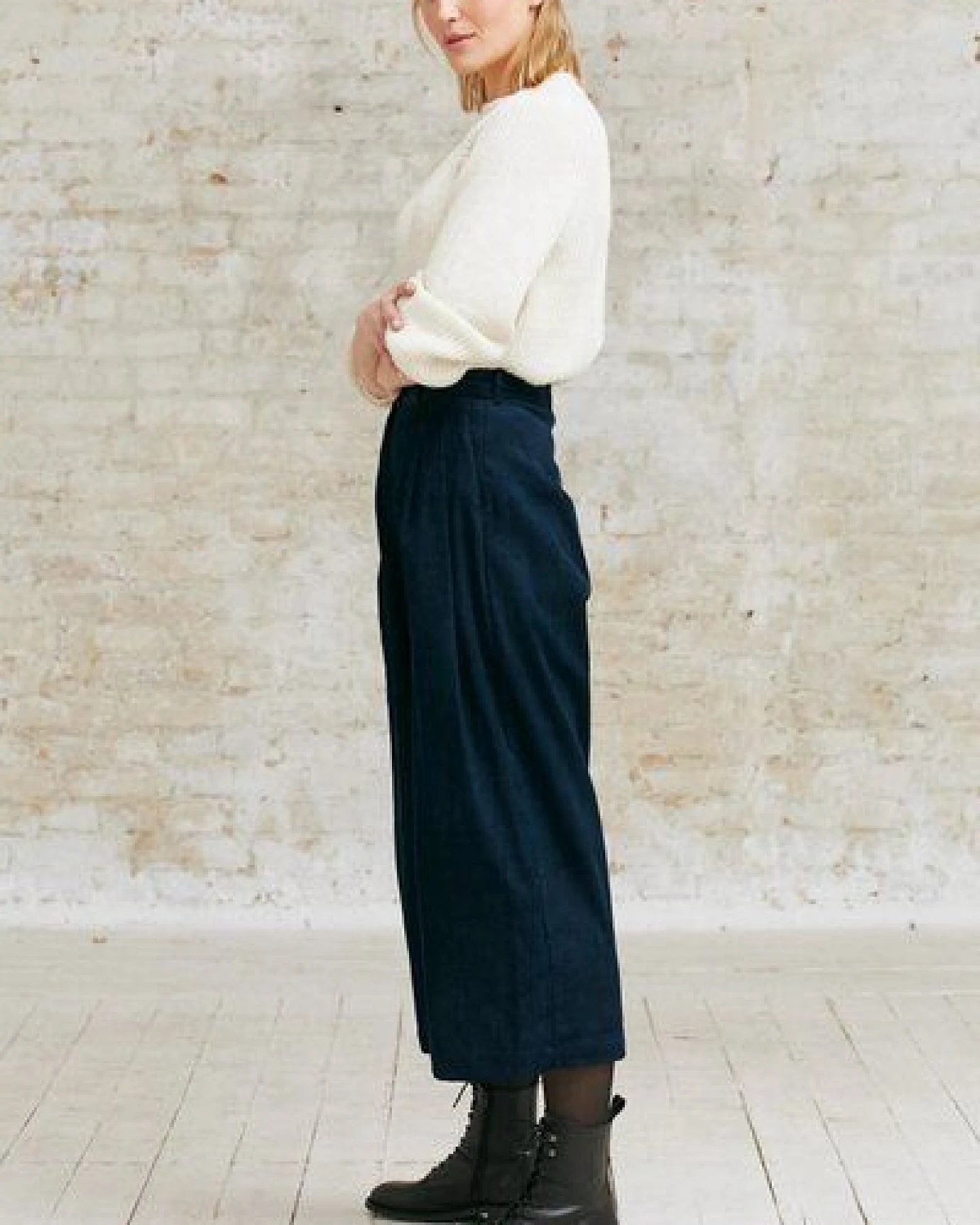 Jyoti - Fair Works Bio-Baumwollcord Culotte Awasi – Ansicht 4