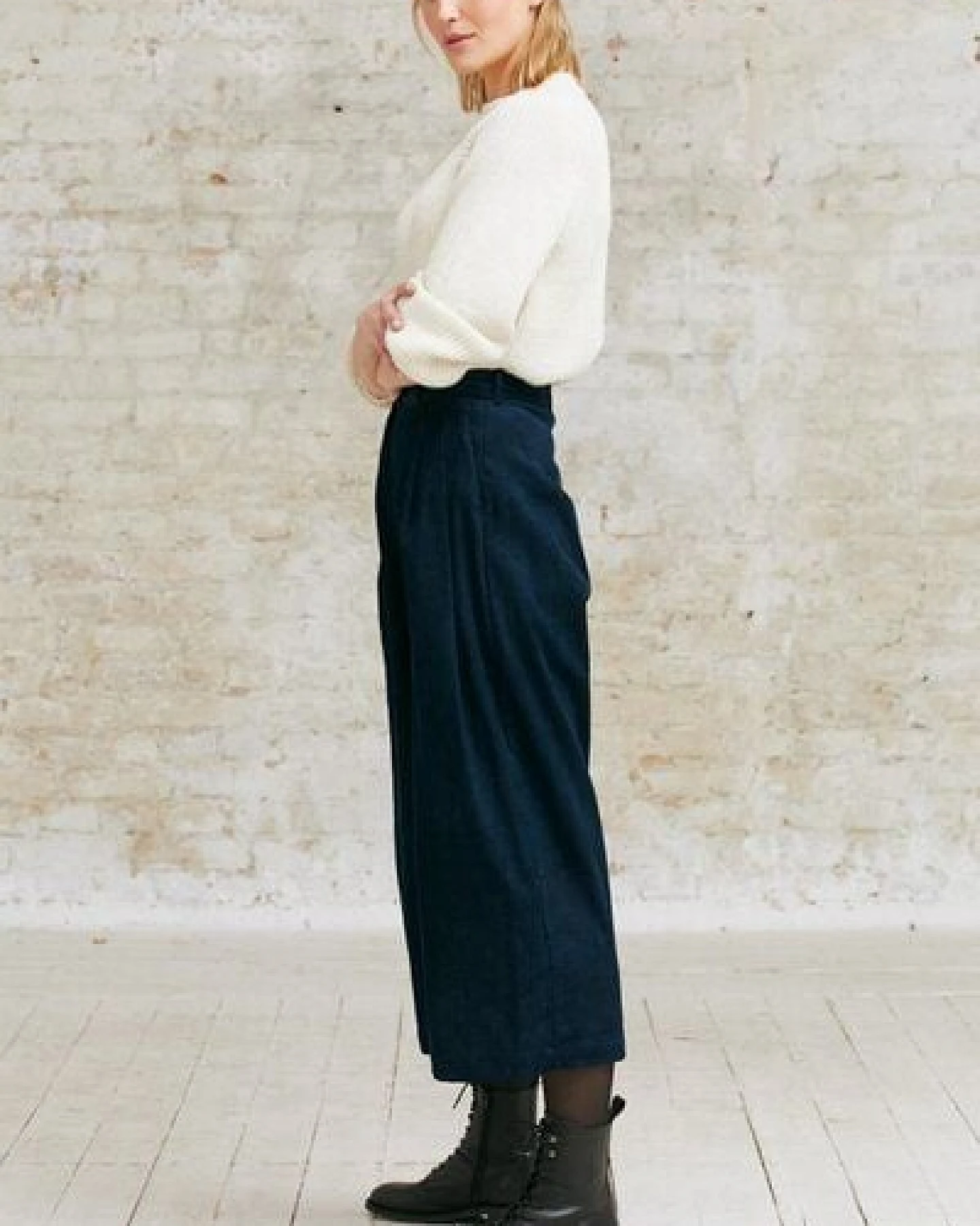 Jyoti - Fair Works Bio-Baumwollcord Culotte Awasi – Ansicht 4