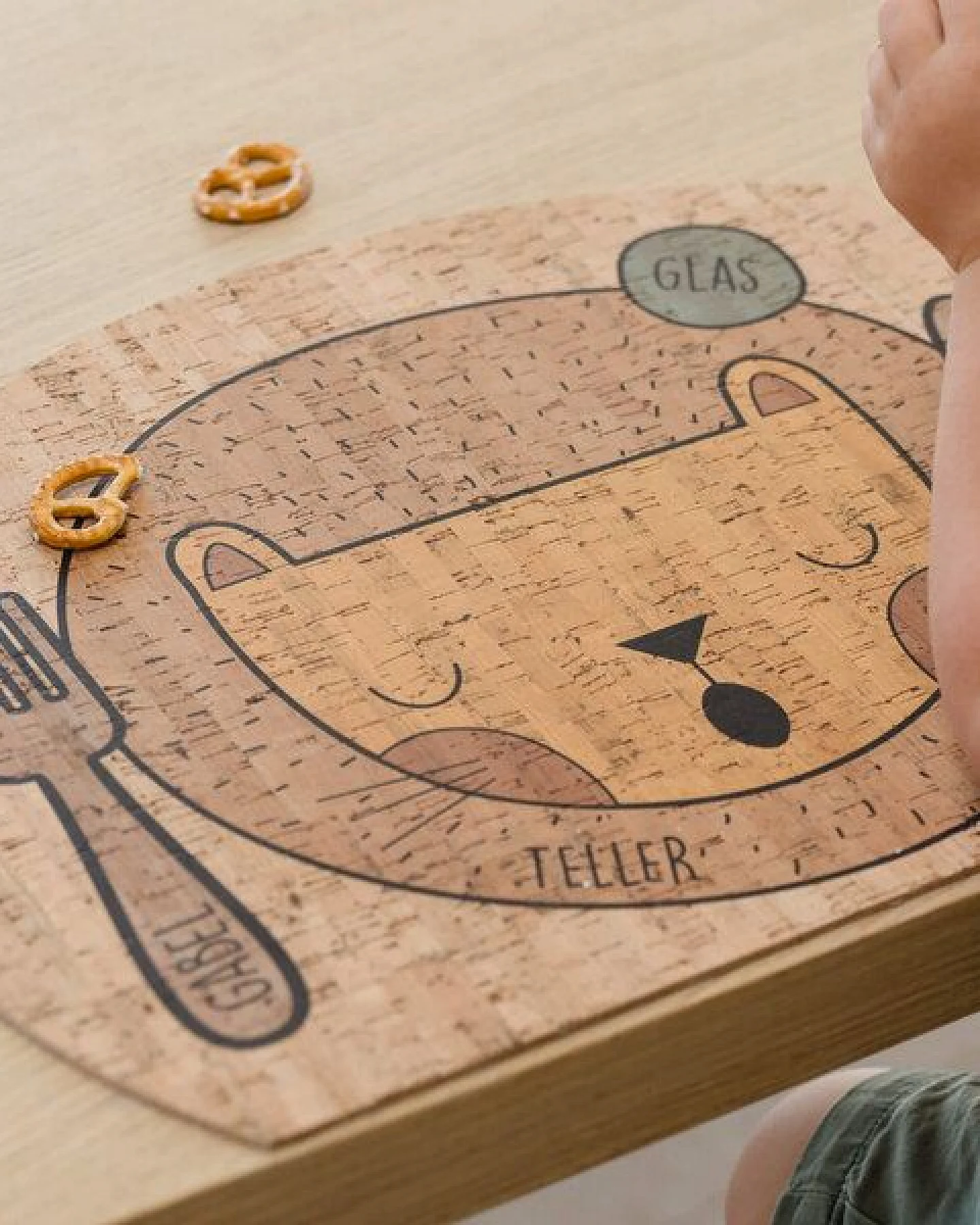Clarissakork Kinder Tischset Chilling Lion – Ansicht 2