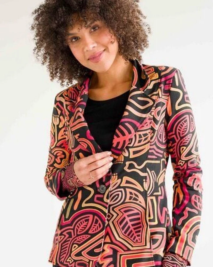 Jacke Pino Damen – taillierter Blazer aus Bio-Baumwolle – nachhaltig & fair produziert in der EU – einzigartiger KOKOworld Print