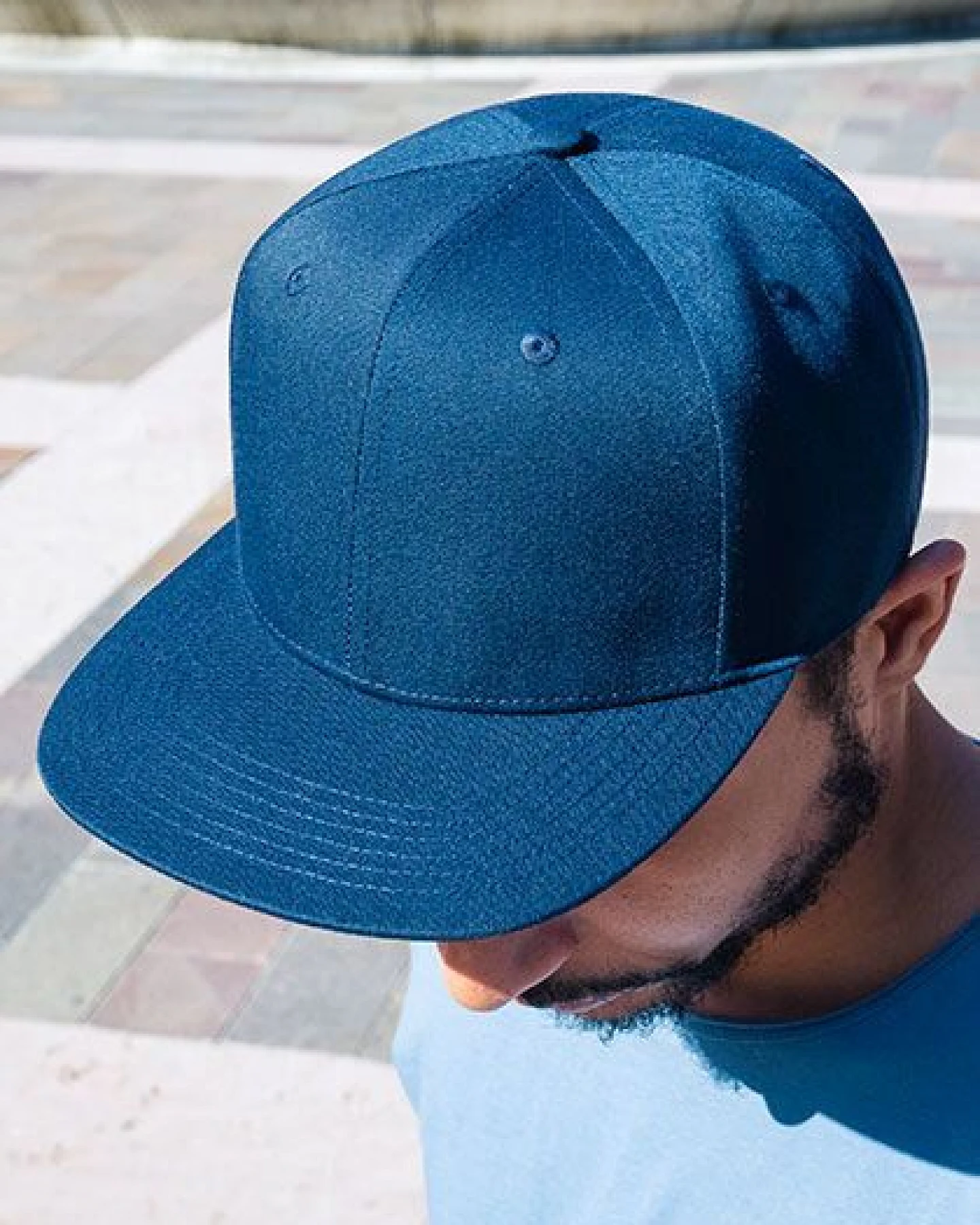 Atlantis Headwear Atlantis James Cap Old-School-Look und flache Schirmform Snapback-Verschluss – Ansicht 2